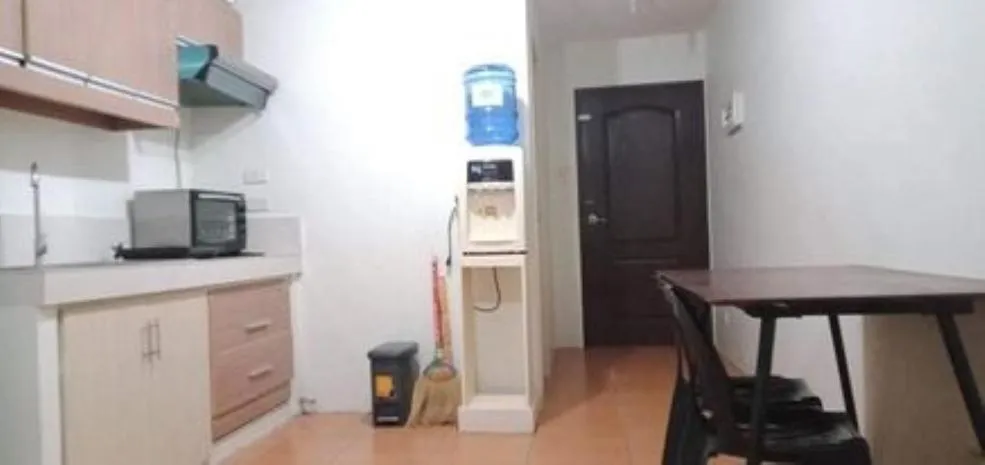 ONE OASIS B2 back of SM MALL free pool wifi