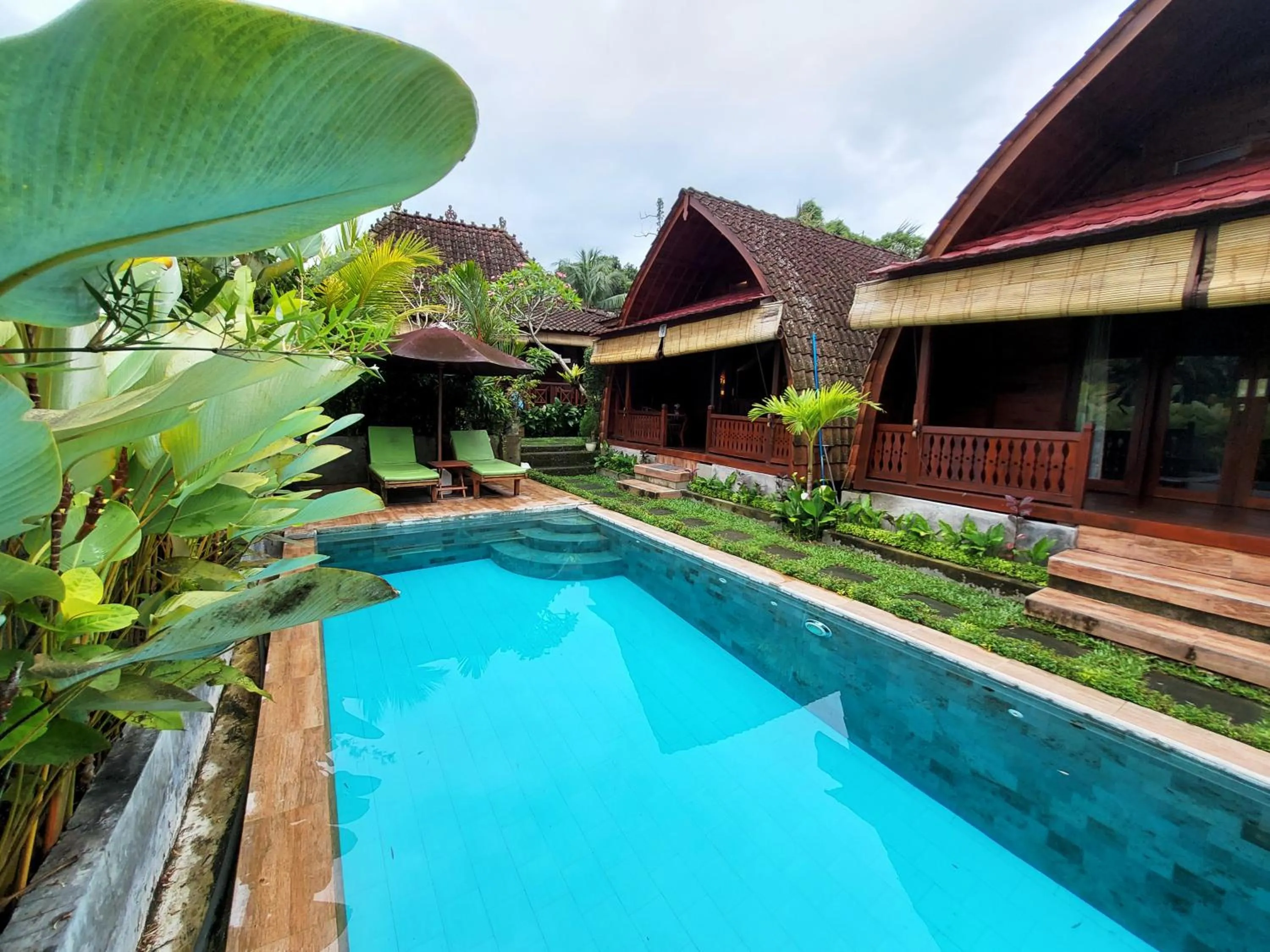 Property building in Shivananda Antique Villas by EPS