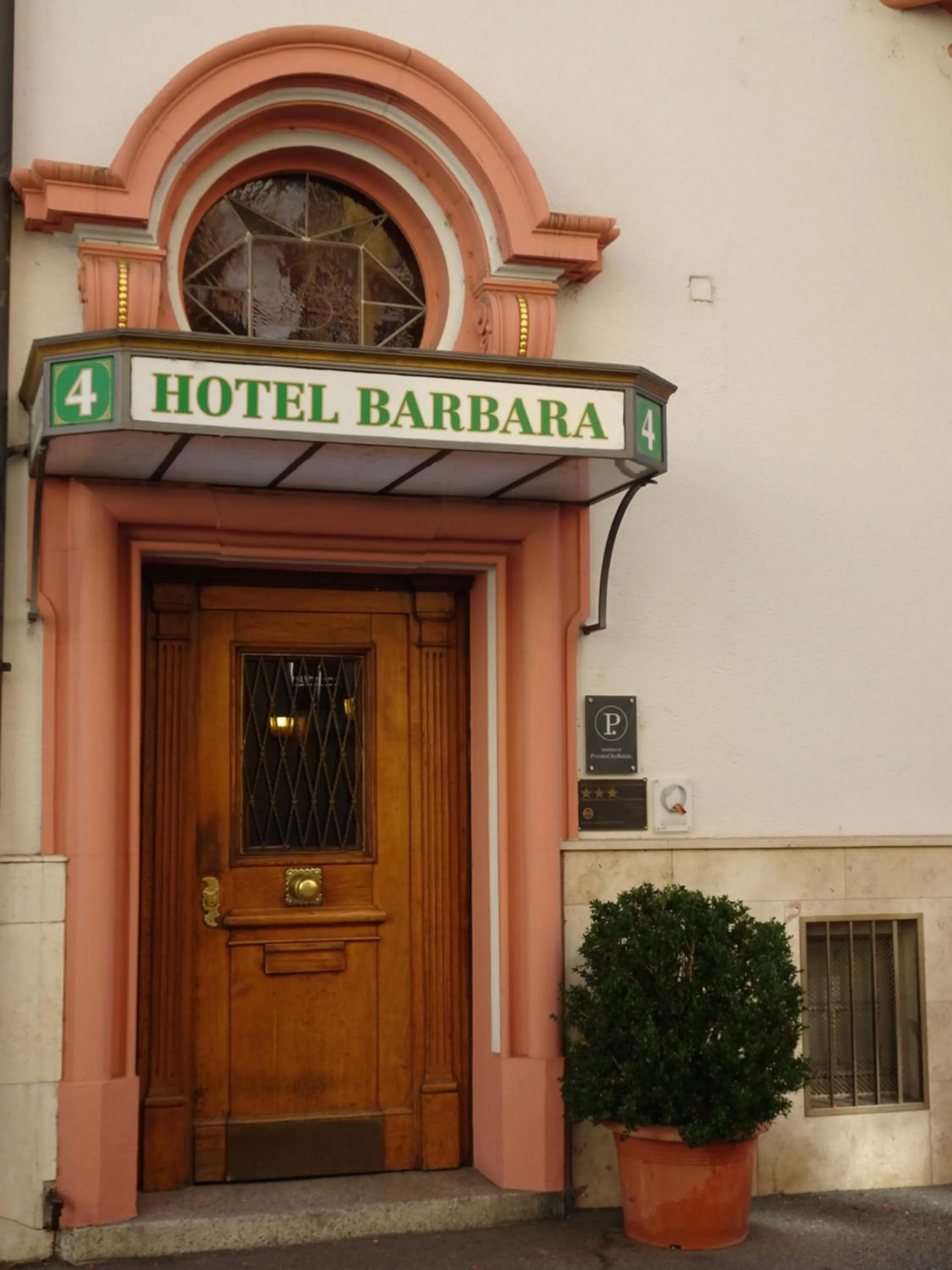 Facade/entrance in Bio Boutique Hotel Barbara