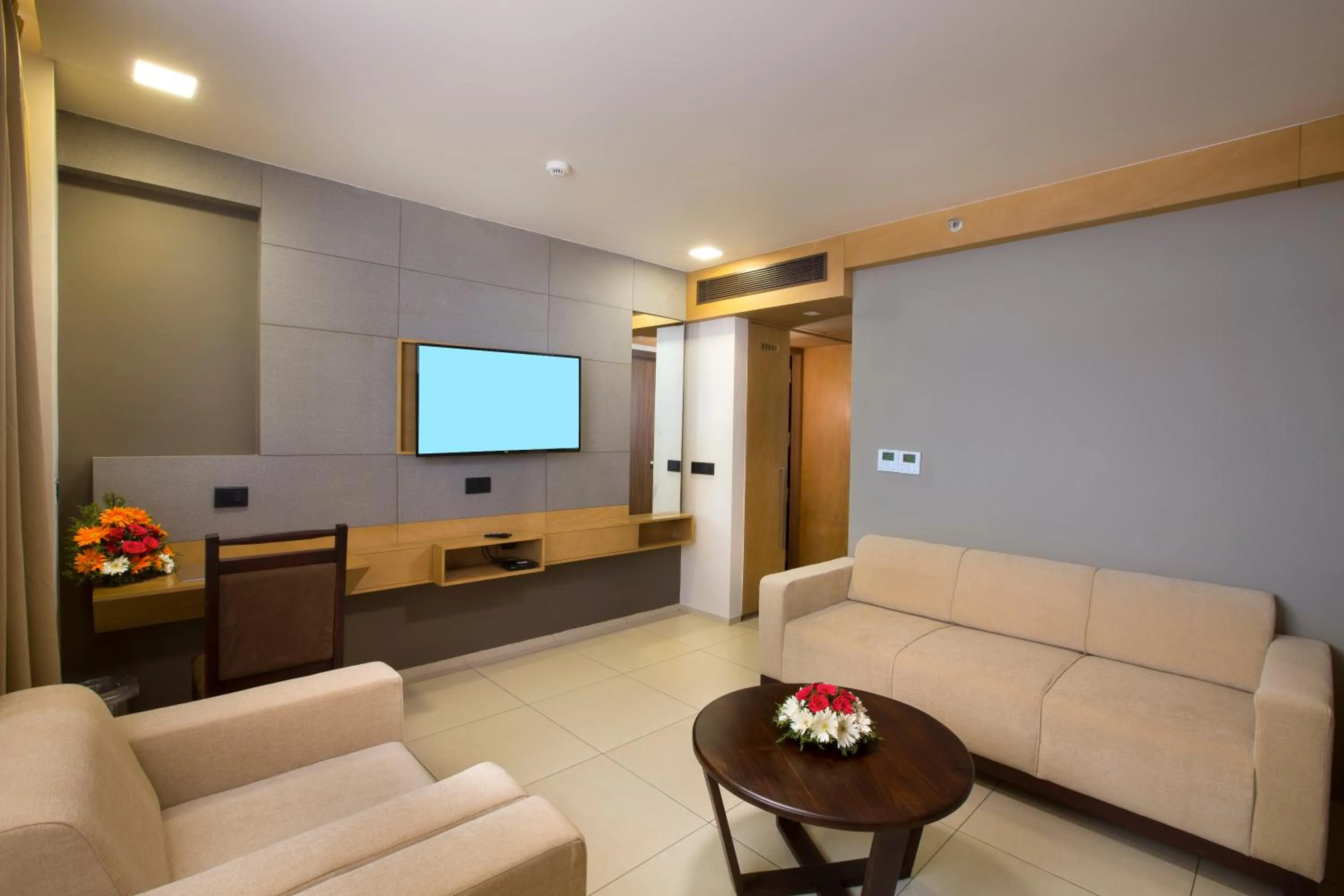 Seating area in North Seven