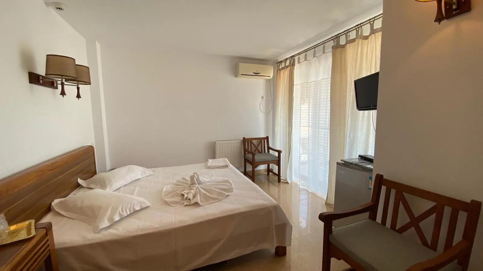 Bed in Sor Inn Holiday