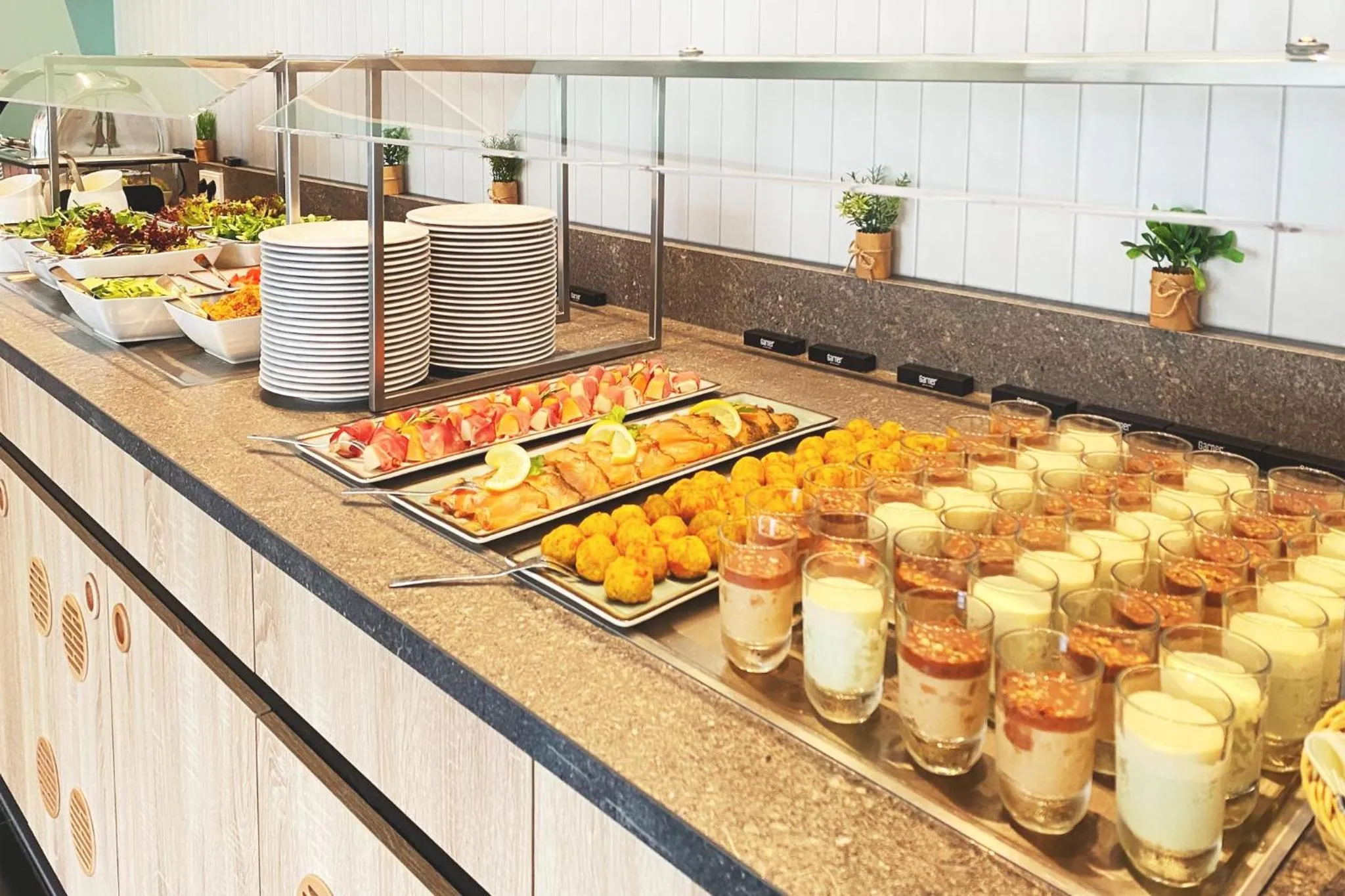 Restaurant/places to eat in Garner Hotel Essen - Handelshof by IHG