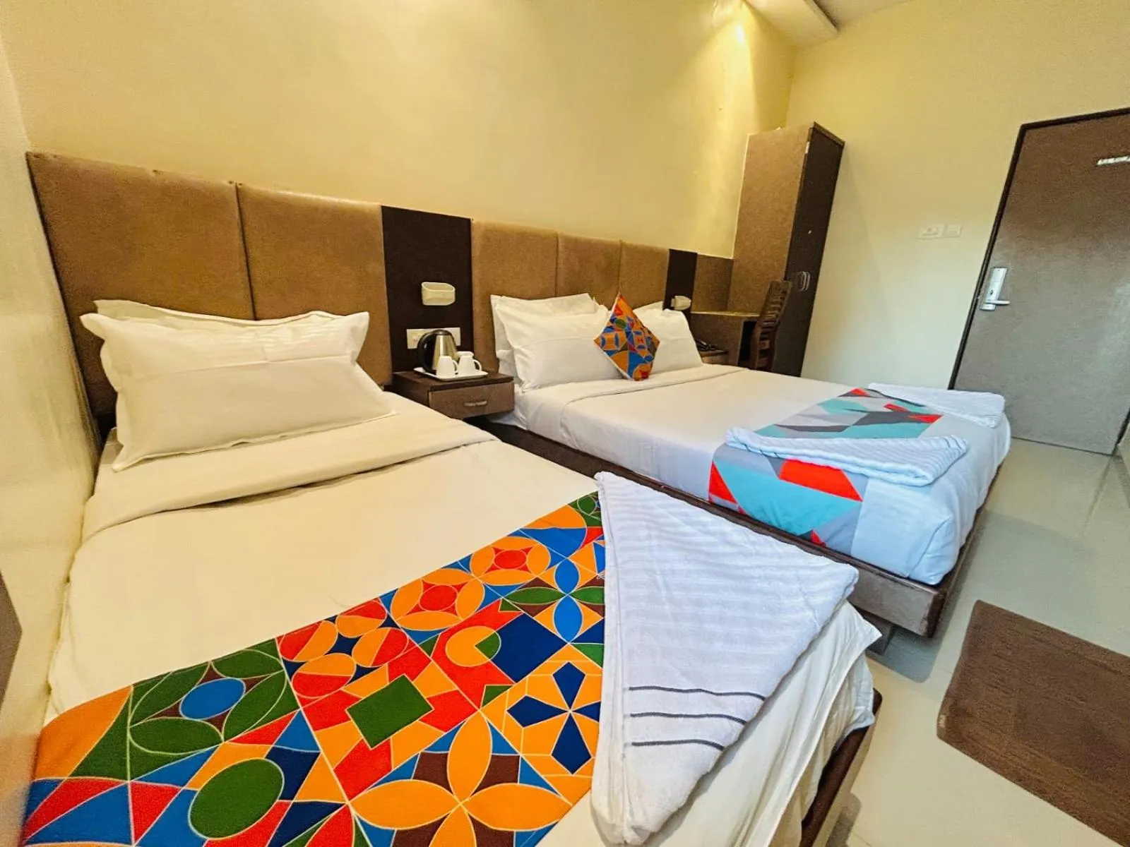 Bedroom, Bed in Hotel West Inn-Near Mumbai International Airport