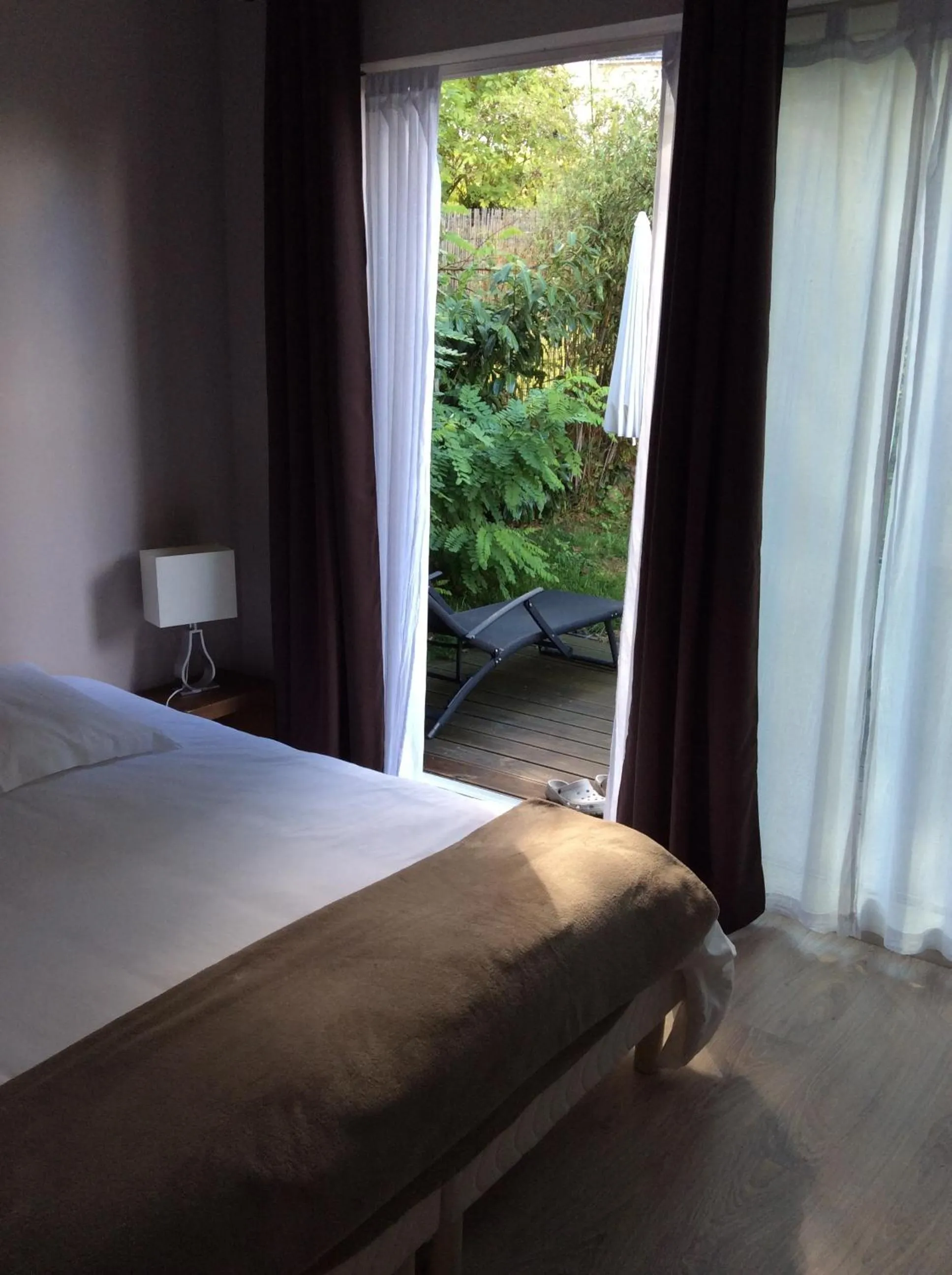 Bedroom, Bed in Les Cabanes de Do