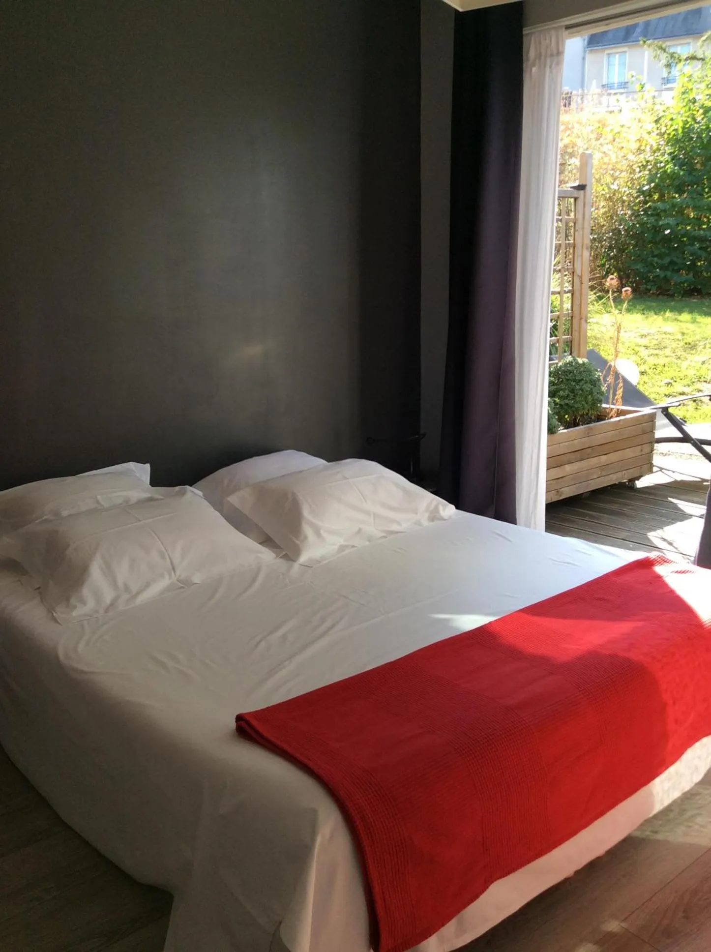 Bedroom, Bed in Les Cabanes de Do