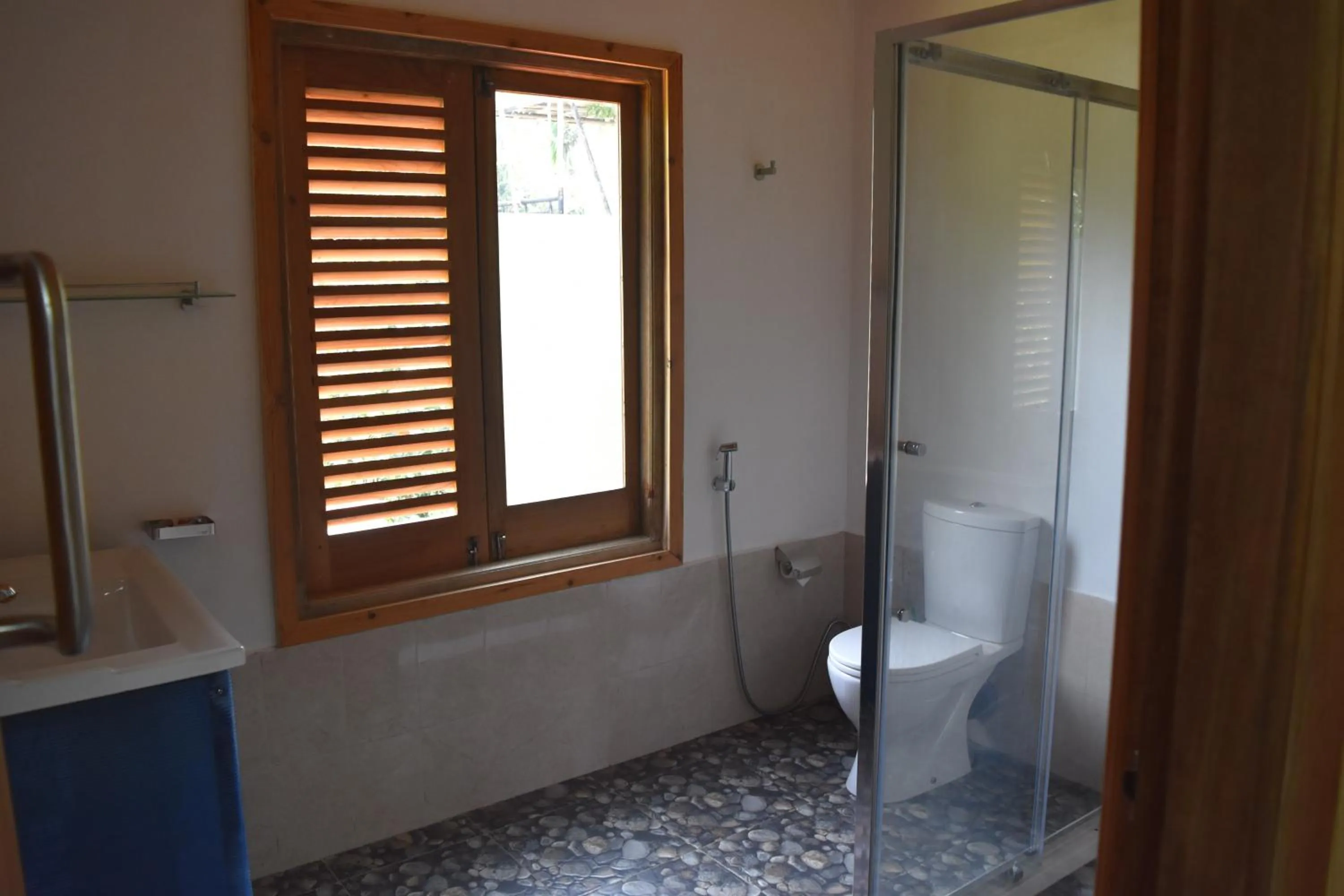 Shower in 3 Arch Resort Ella