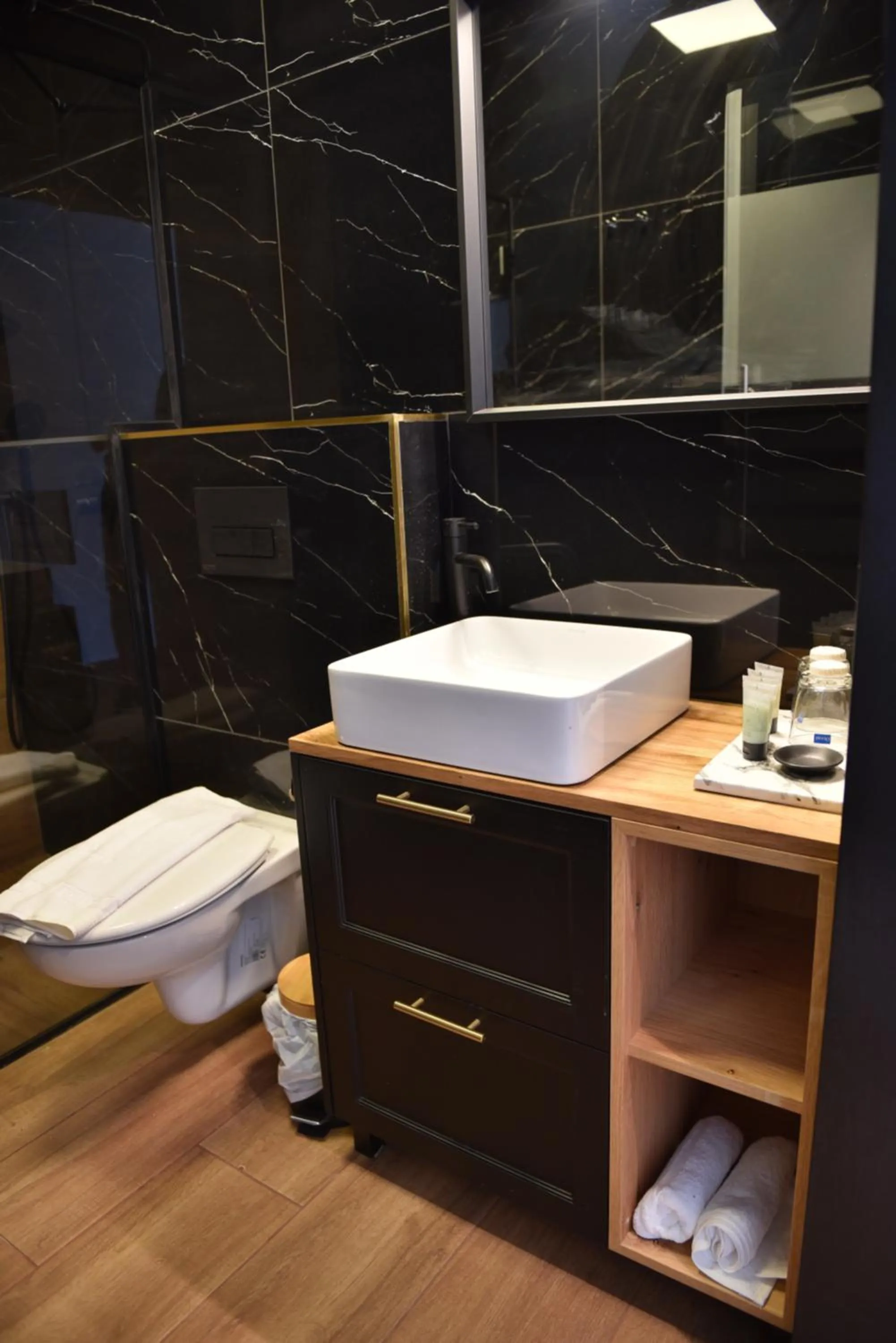 Selfie's Boutique Hotel