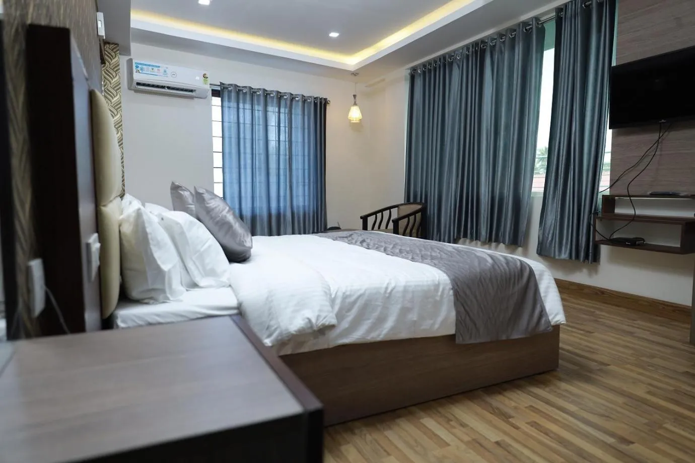 Bed in OLESSIA HOTEL