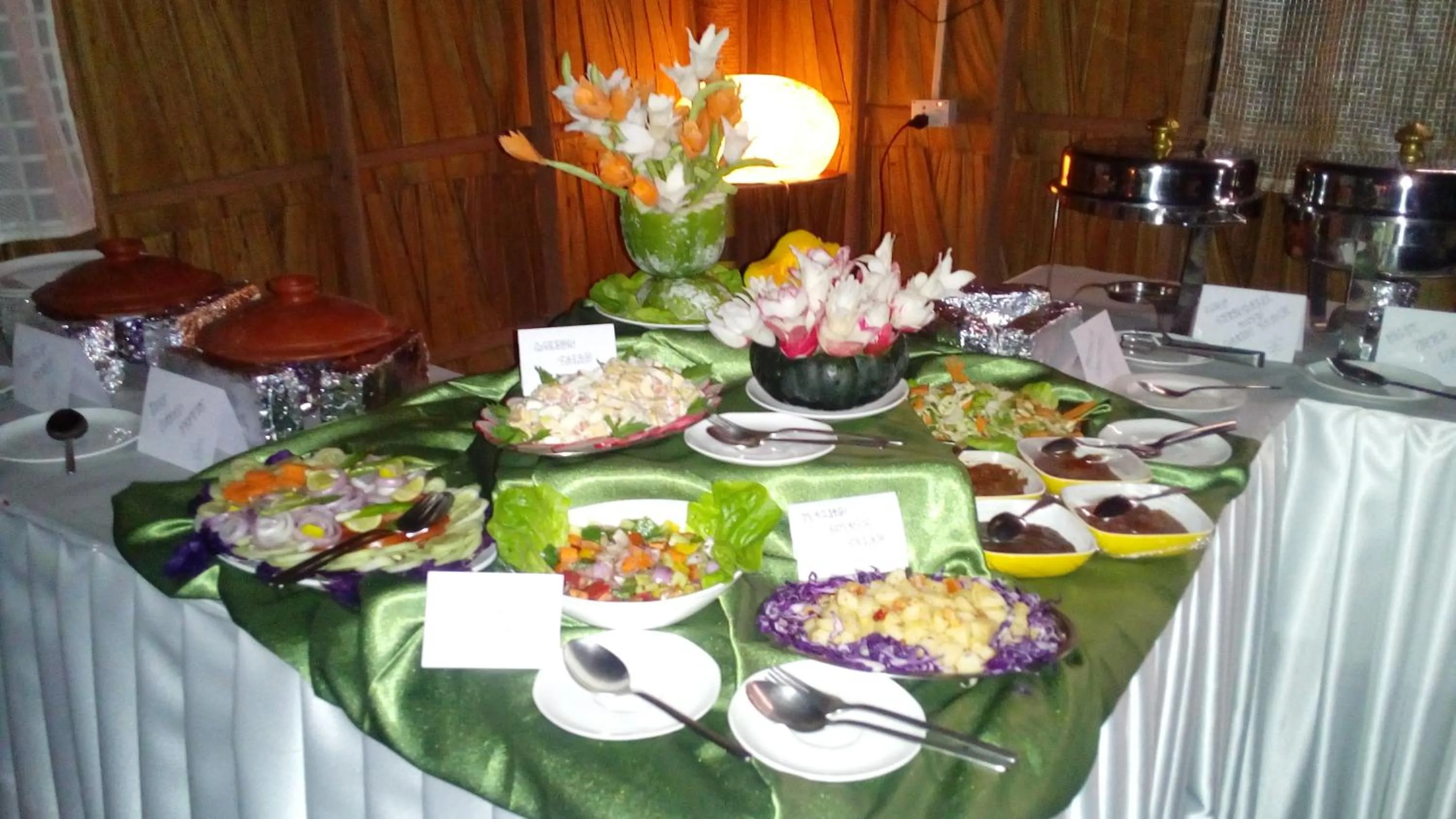 Meals in Ambady Estate