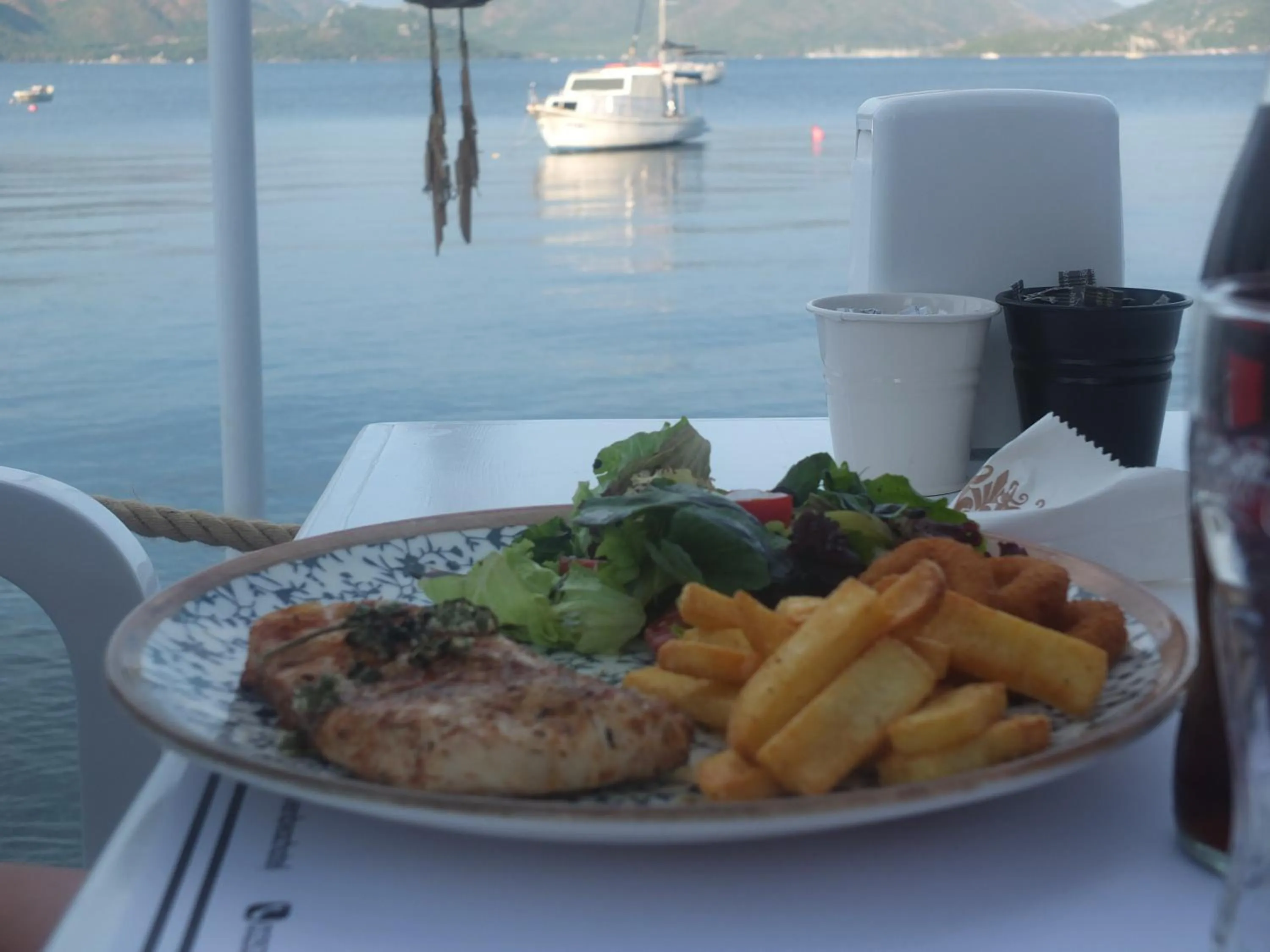 Restaurant/places to eat in HEAVEN BEACH OTEL