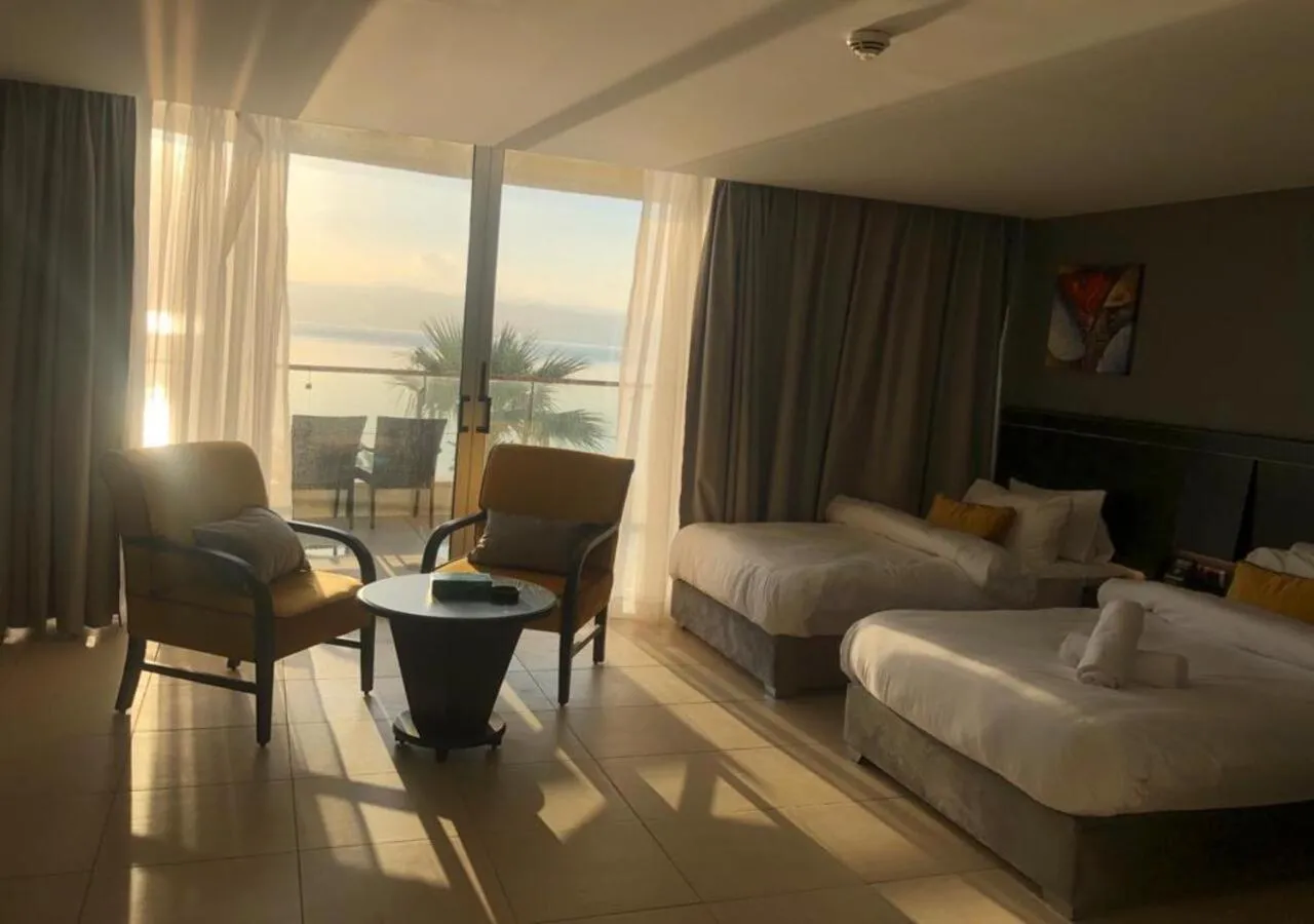 O Beach Hotel & Resort