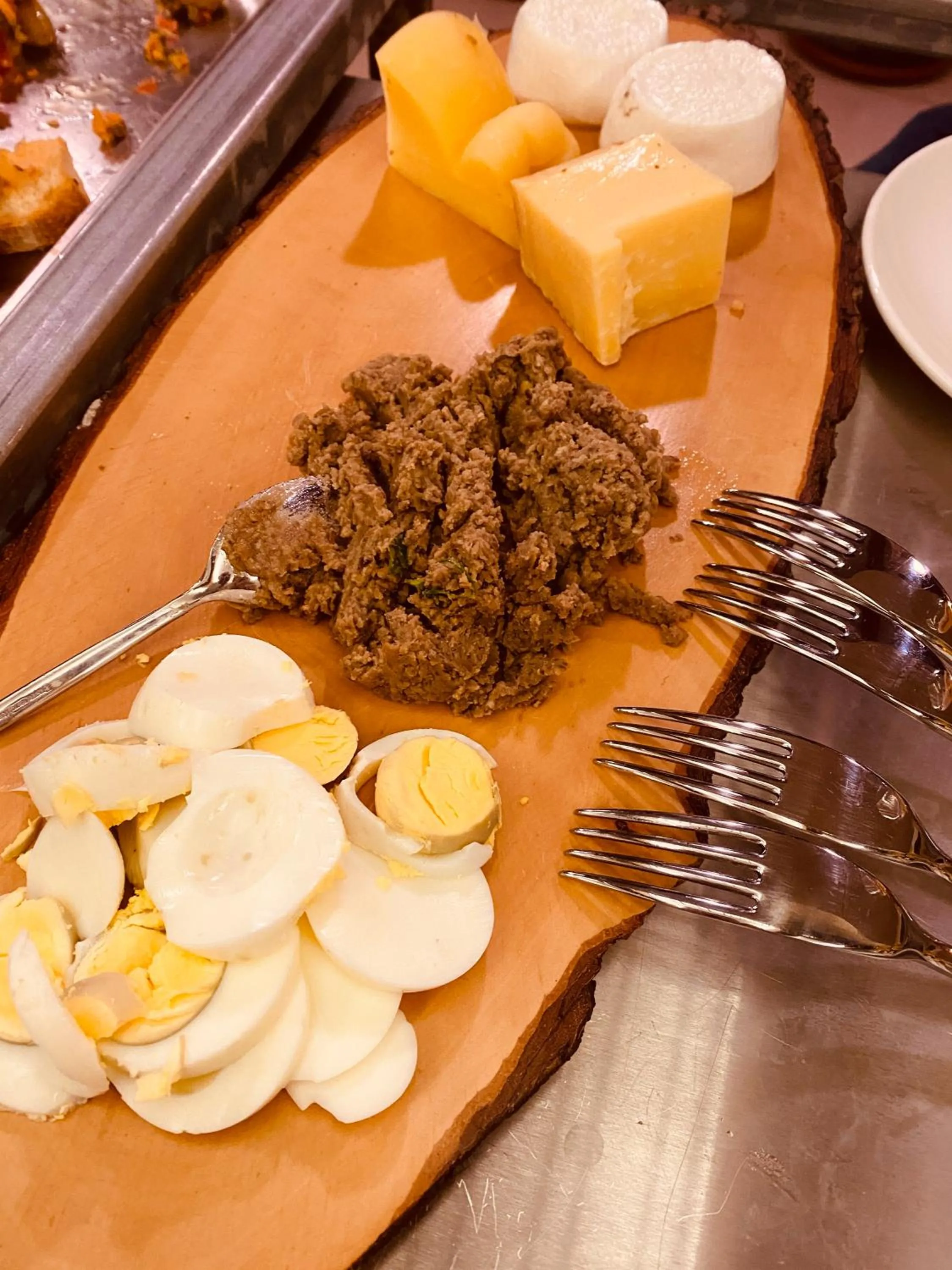 Food in Lulu Boutique Hotel