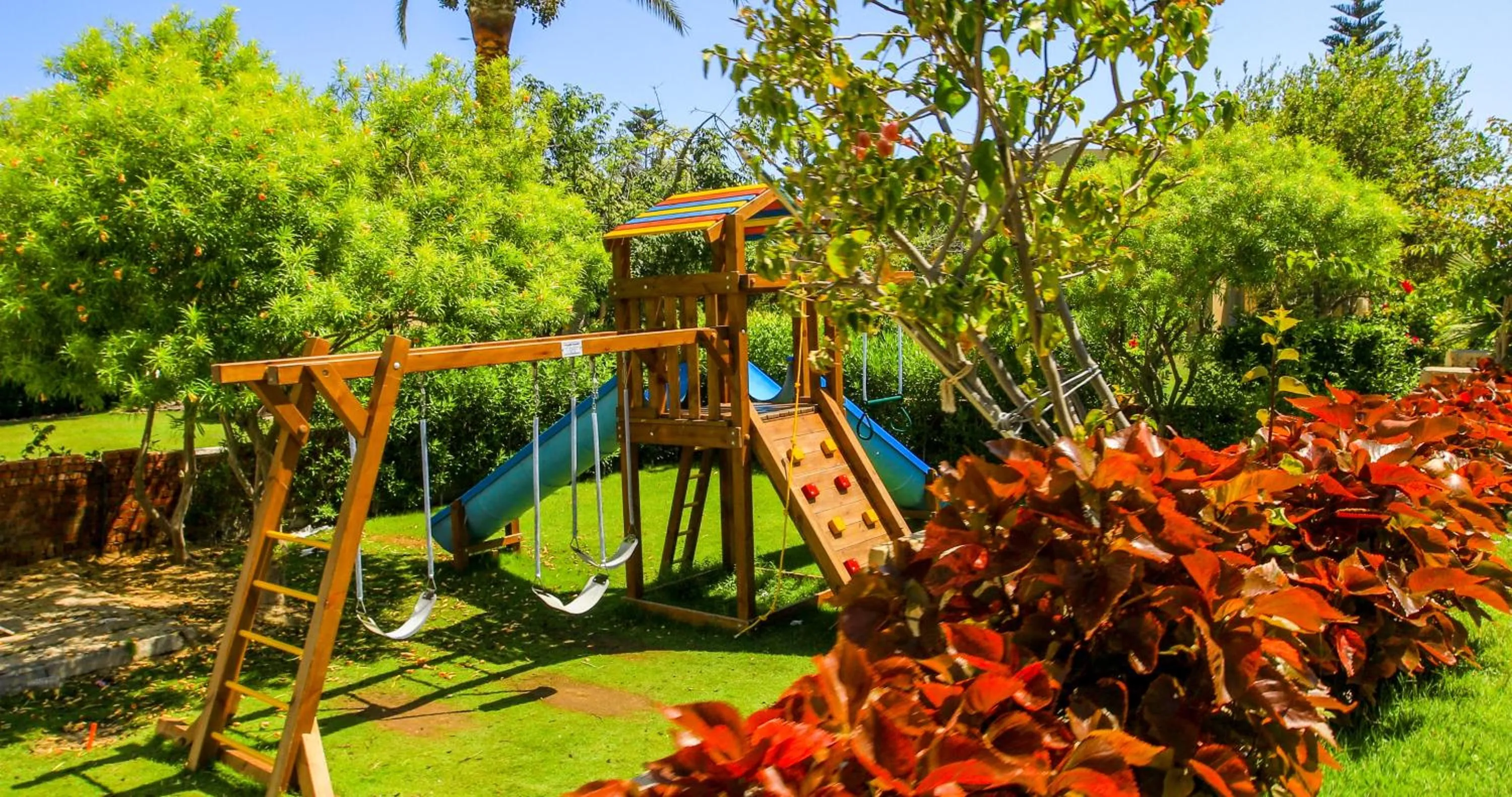 Children play ground in Green Leaves Hotel