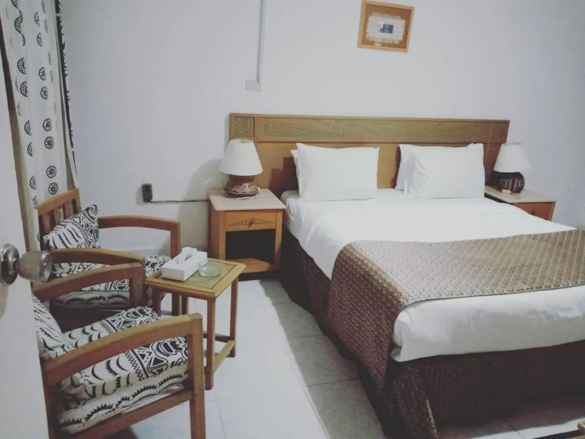 Bed in Green Leaves Hotel