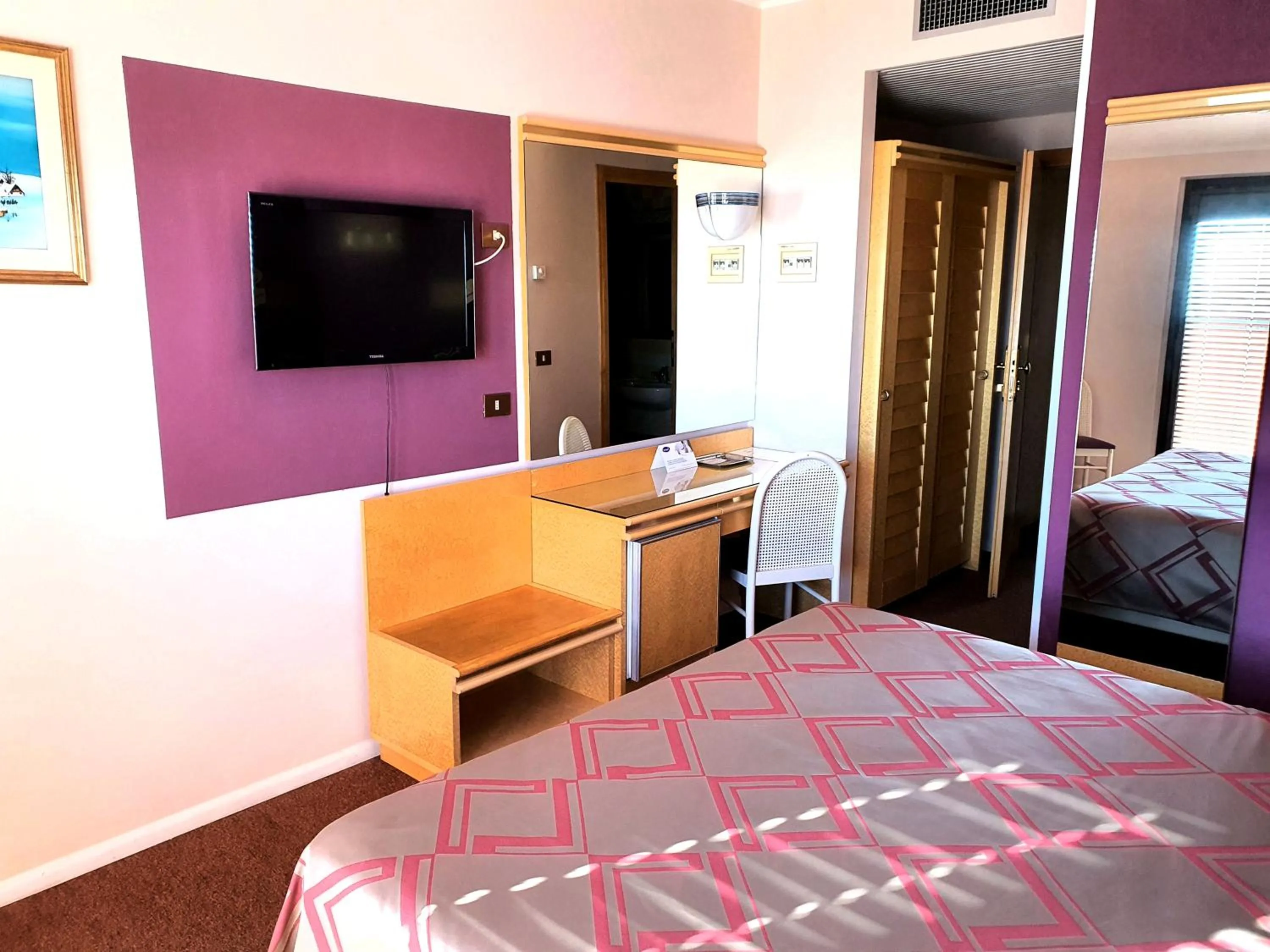 Photo of the whole room, Bed in Hotel Antares