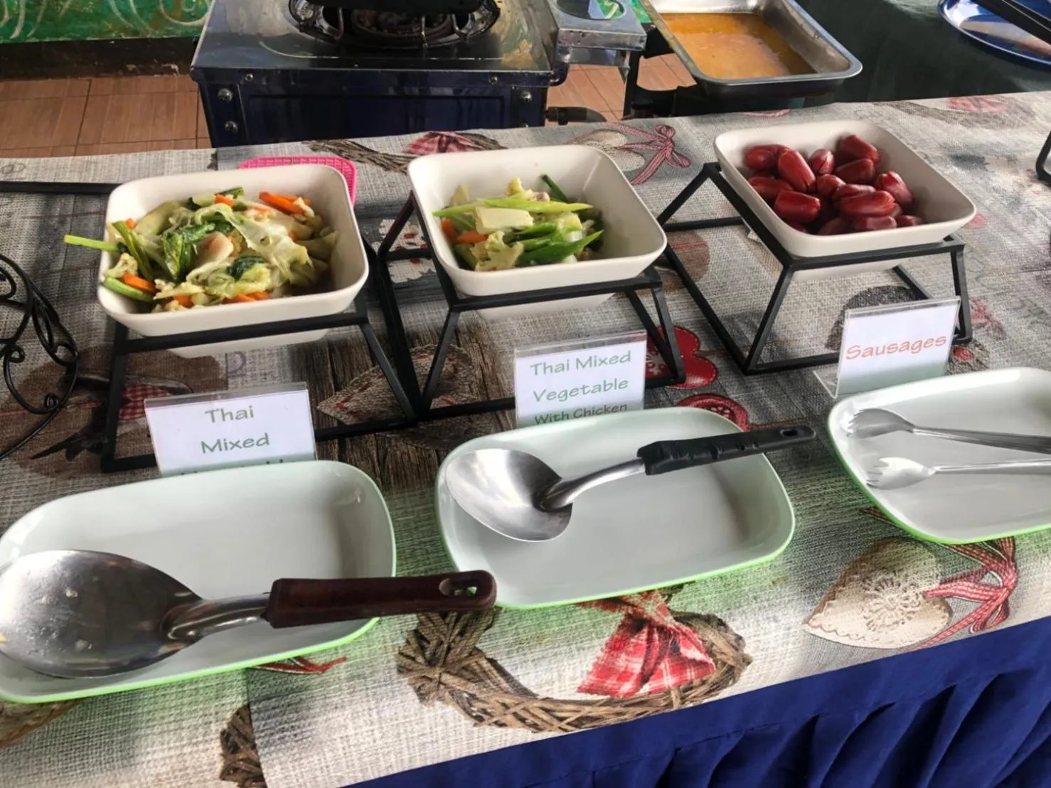 Restaurant/places to eat in Pai circus hostel