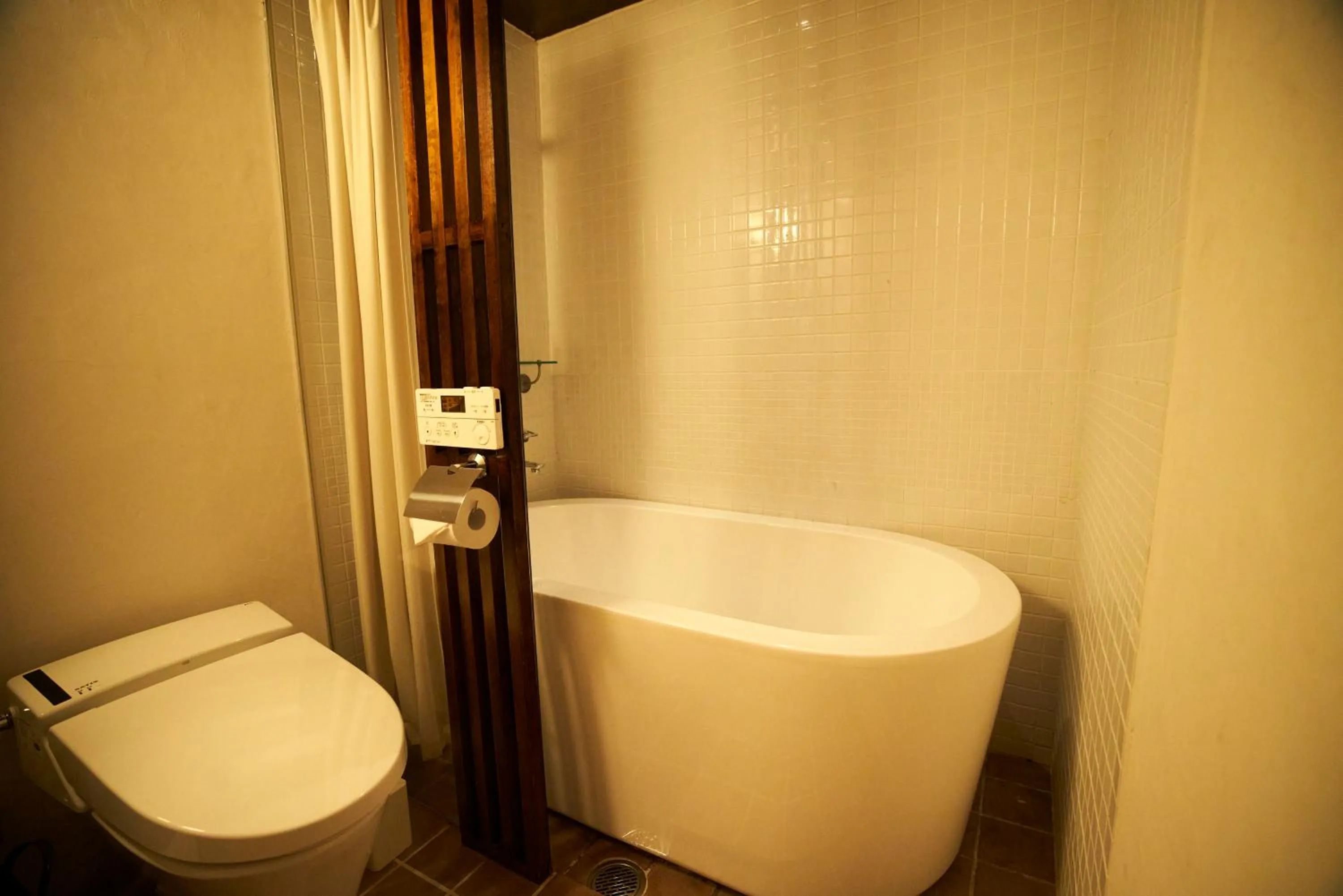 Bathroom in HOTEL Clam Chowder