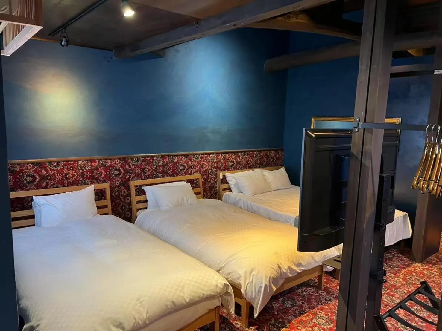 Bed in HOTEL Clam Chowder