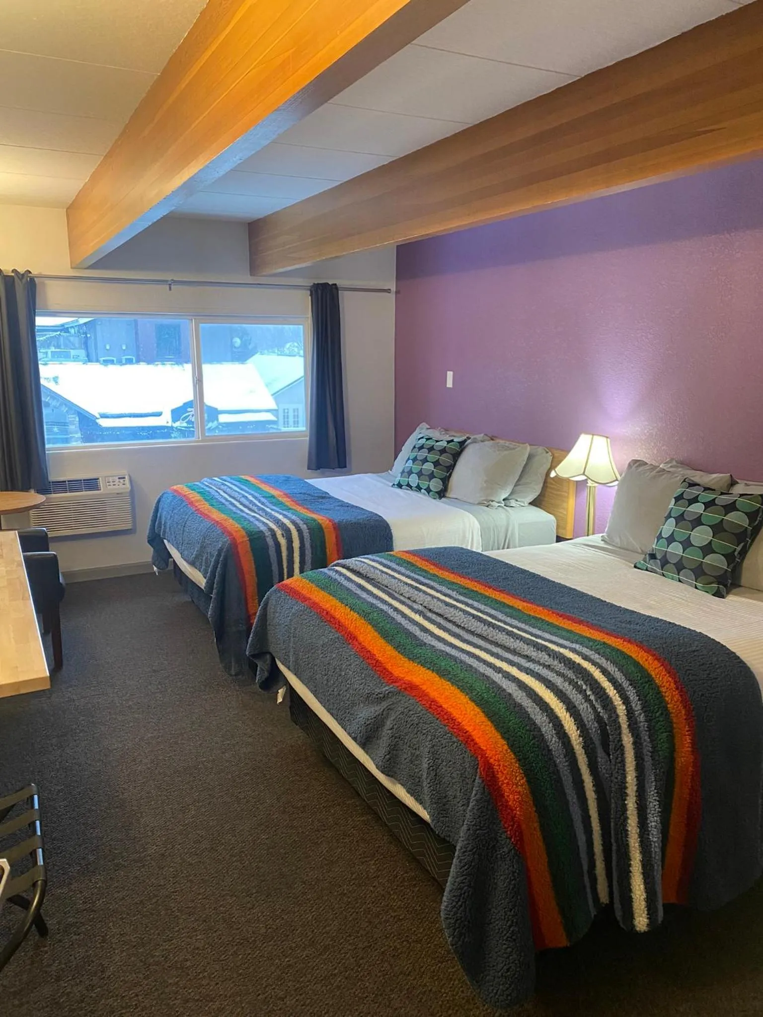 Bed in City Center Motel