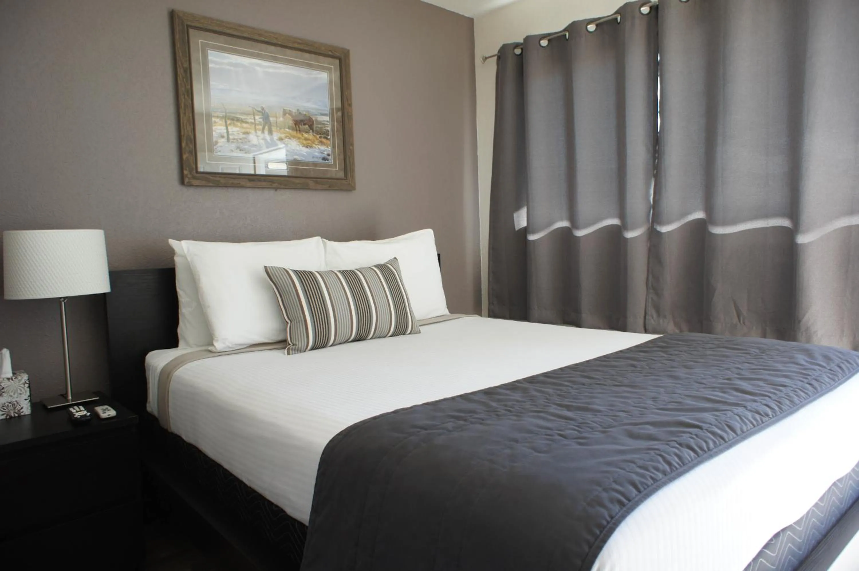 Bed in City Center Motel