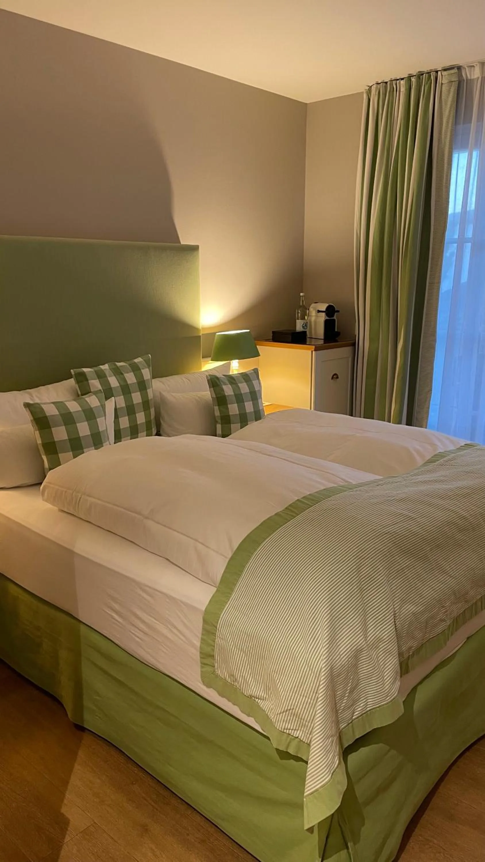 Bed in Fuchsbau Romantik Hotel & SPA Restaurant & FOX Bar