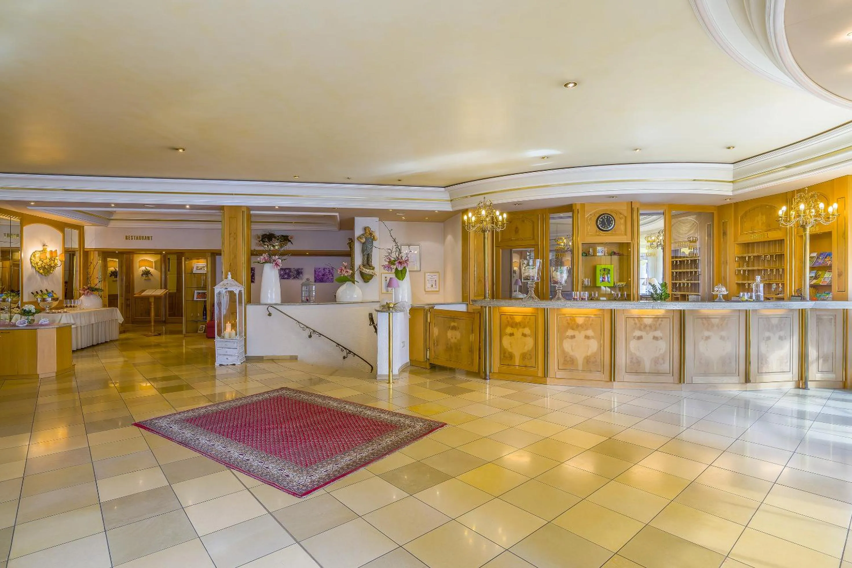 Lobby or reception in Hotel Krone