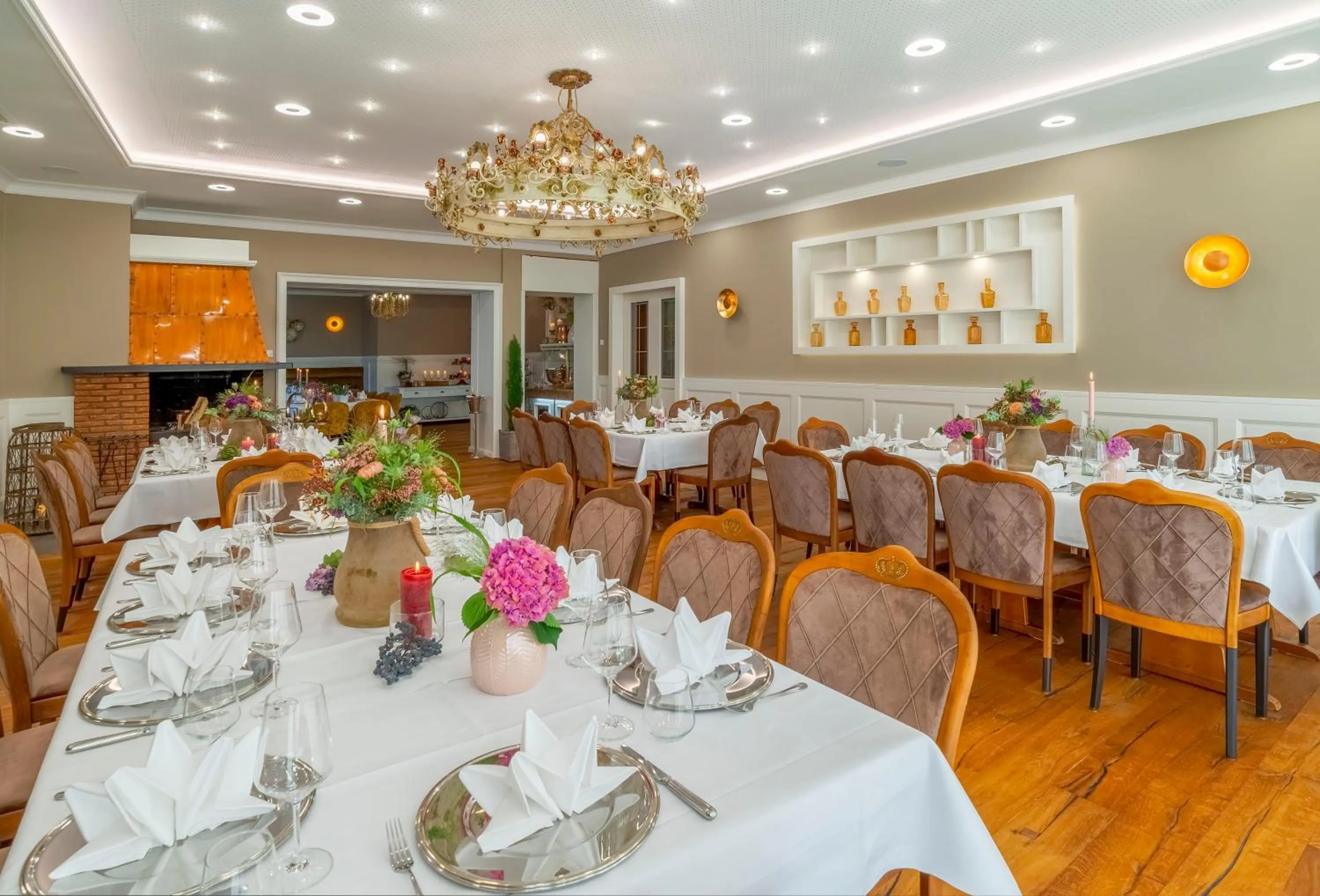 Restaurant/places to eat in Hotel Krone