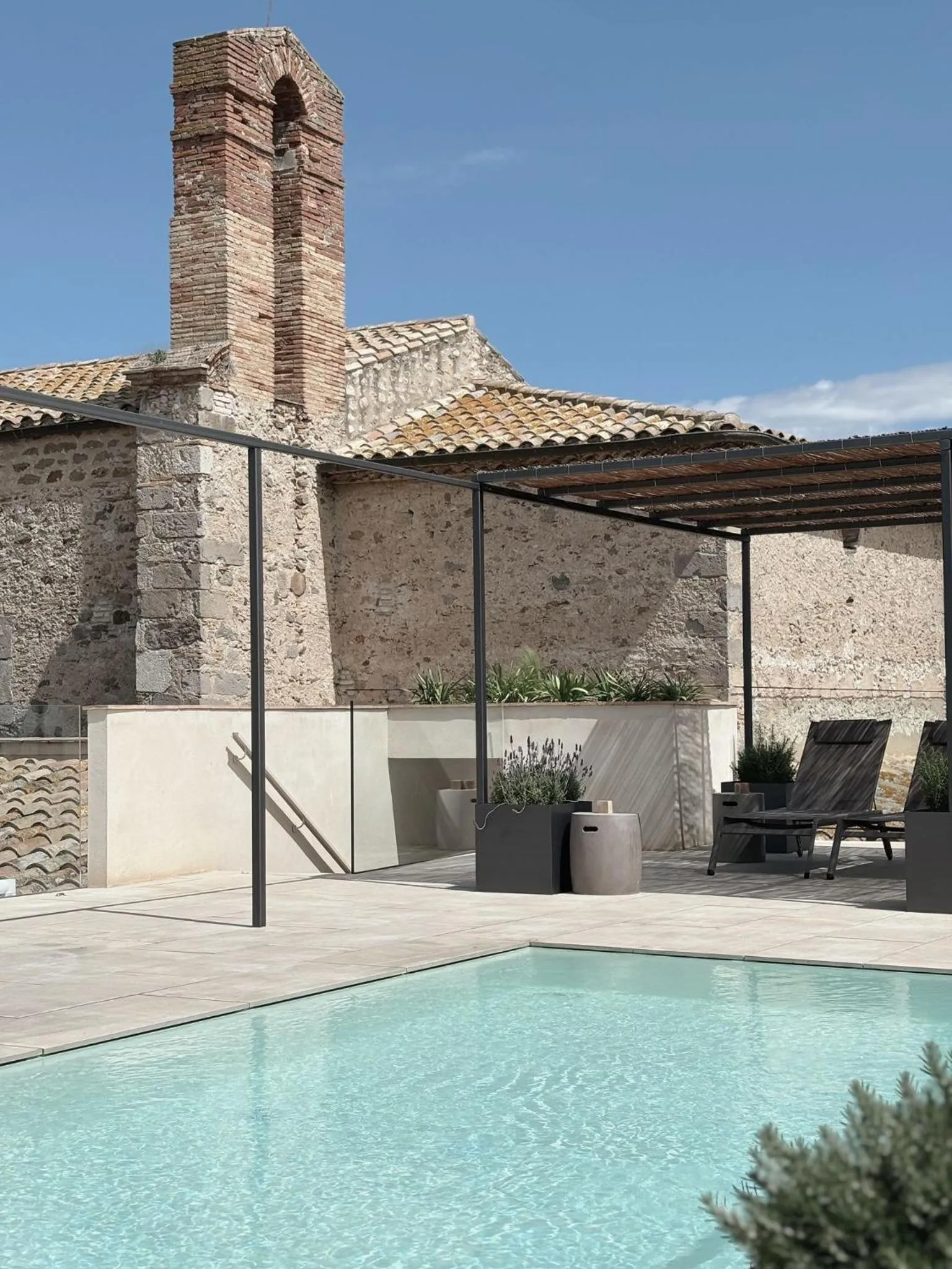 Swimming pool in Hotel Palau Macelli & Spa