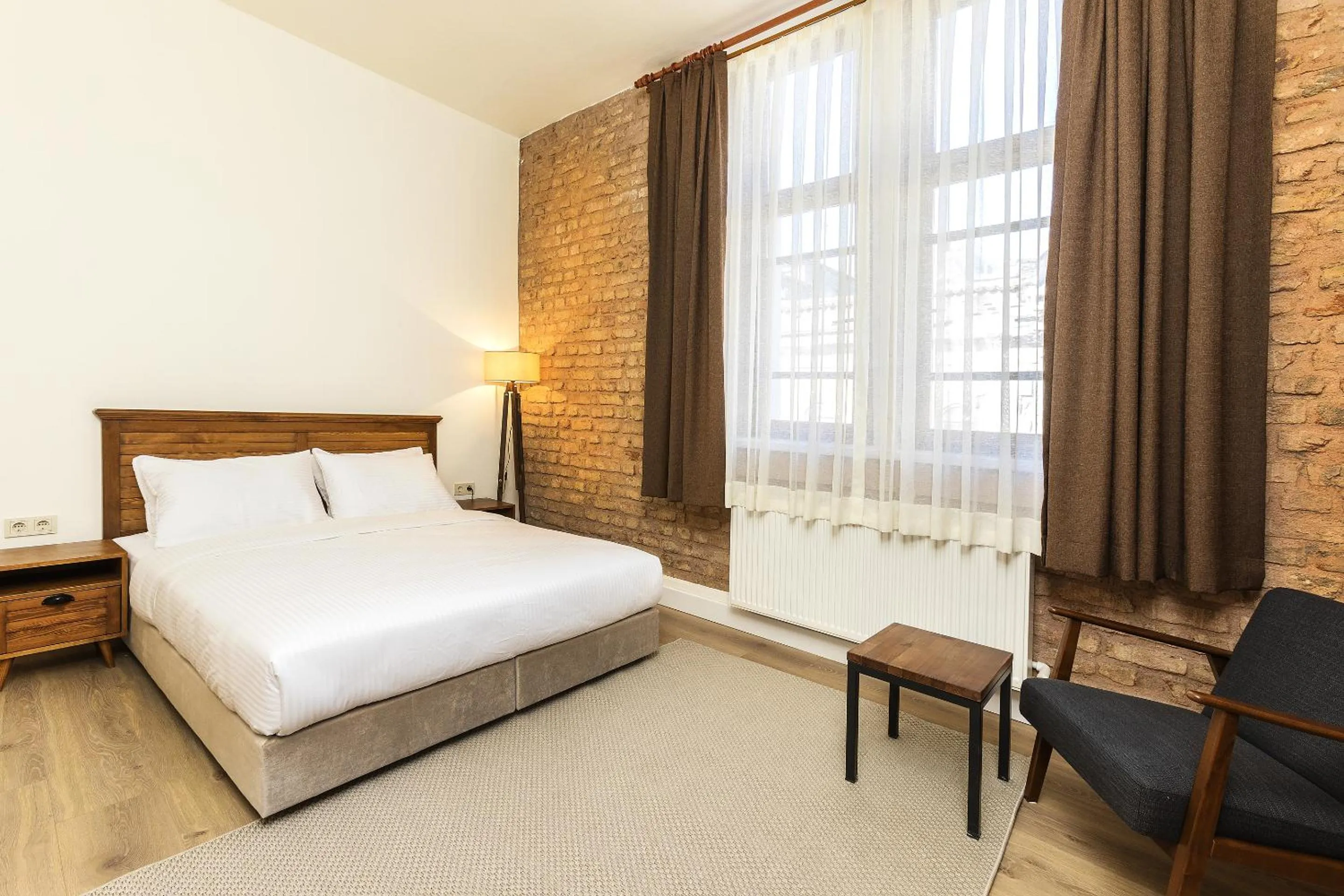 Bed in The Nomad Inn Old City İstanbul