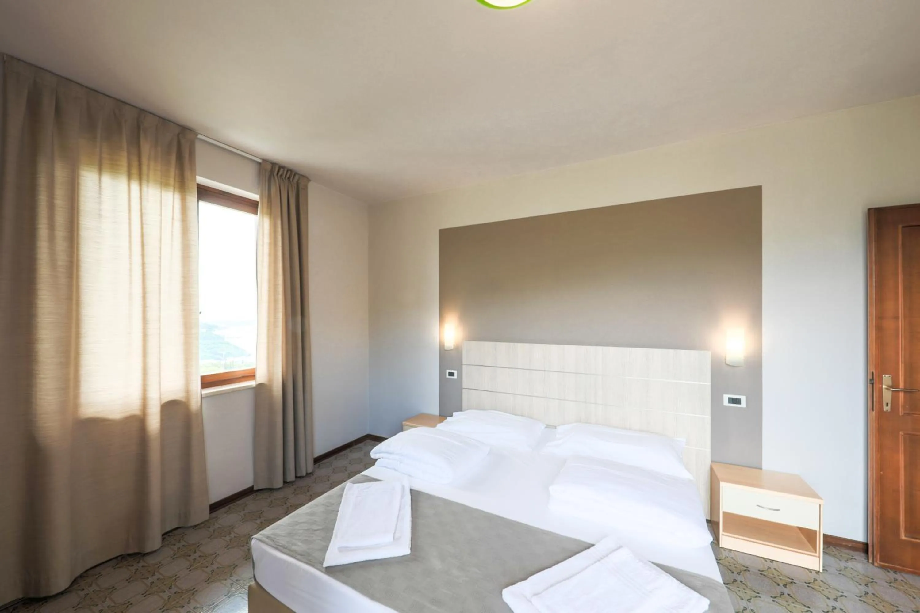 Garden view, Bed in Residence San Michele