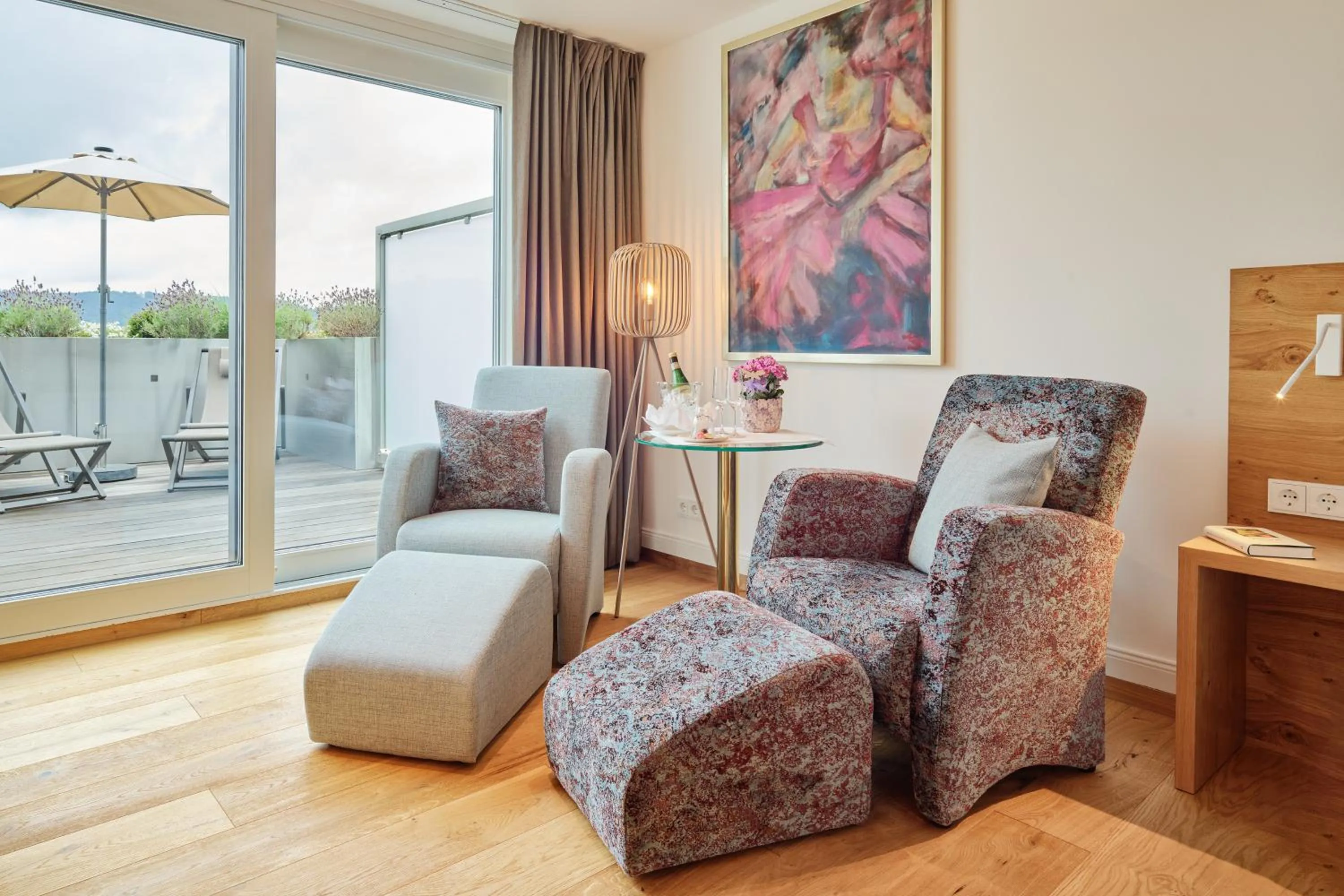 Photo of the whole room in Hotel Villa Hügel