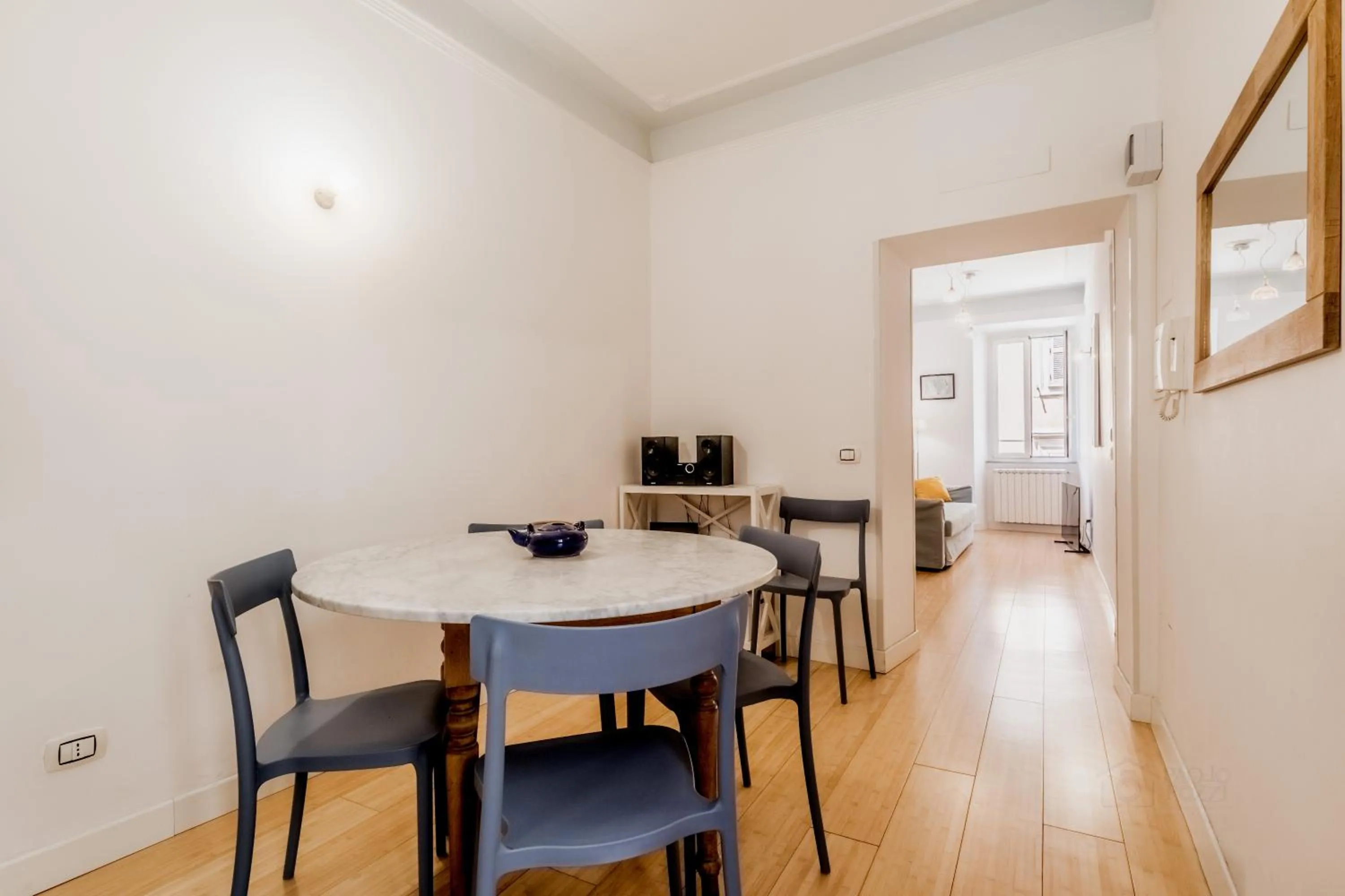 BBHOME Comfort apartment near Colosseum