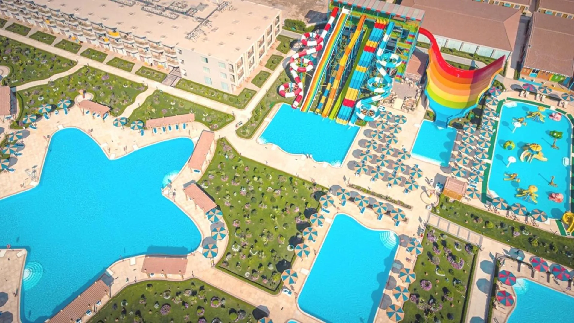 Property building in Hawaii Paradise Aqua Park Resort - Families and Couples Only