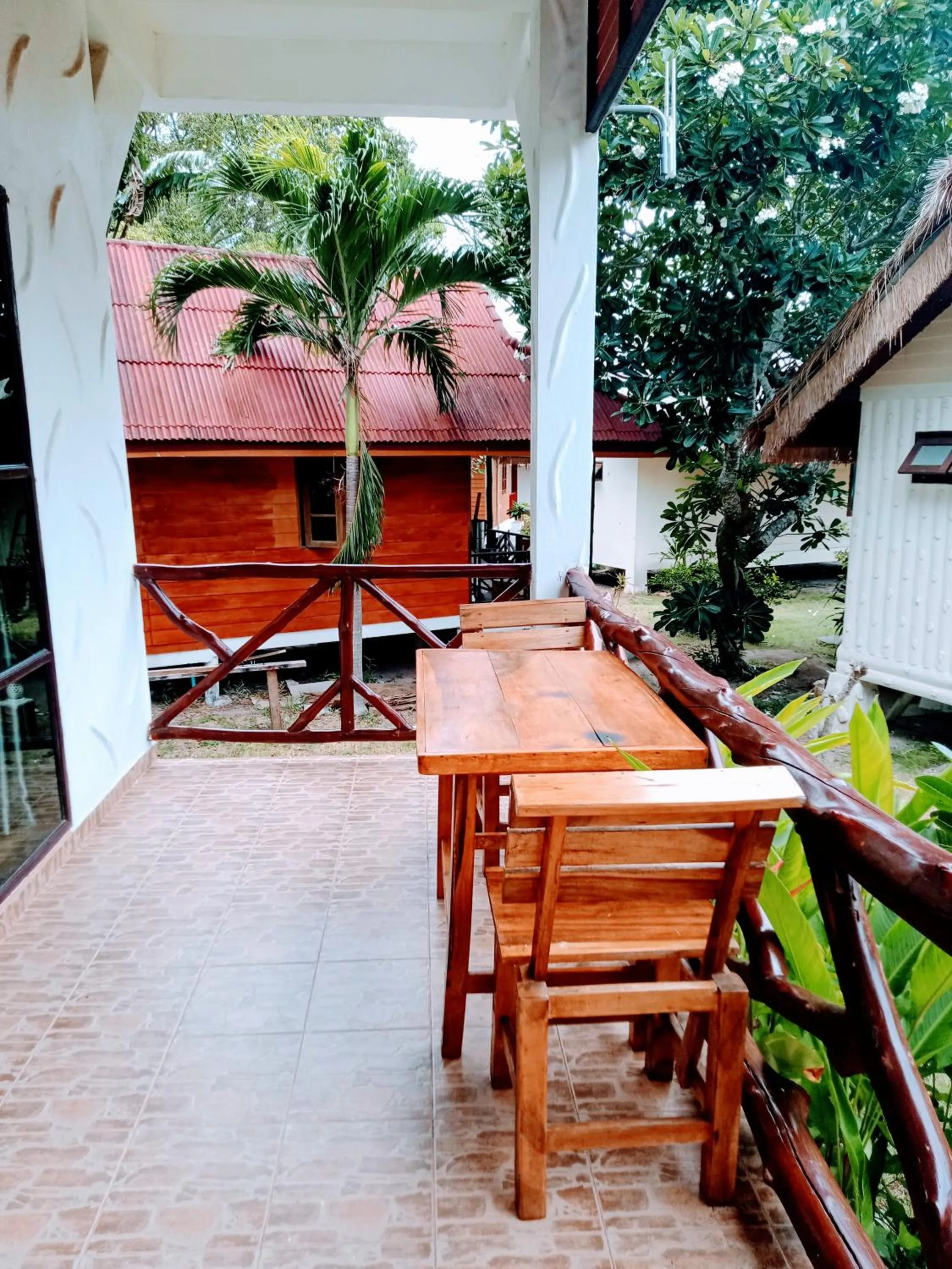 Bow Thong Beach Resort