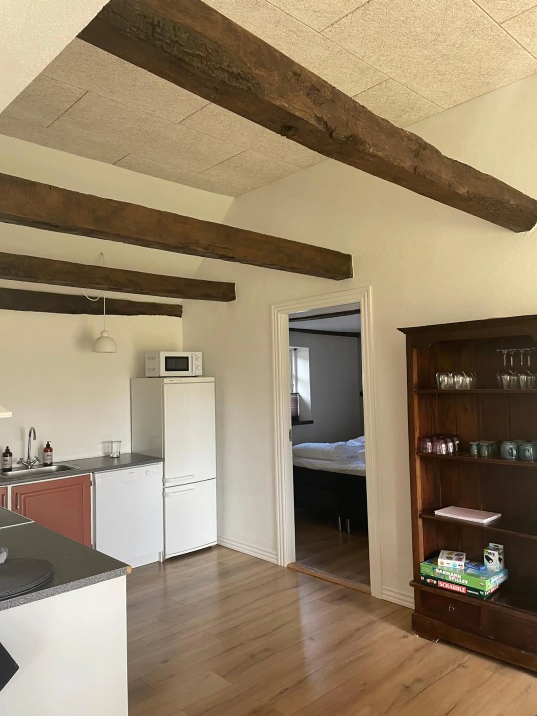 Kitchen or kitchenette in Baekgaarden 3 rooms Apartment - old farm house