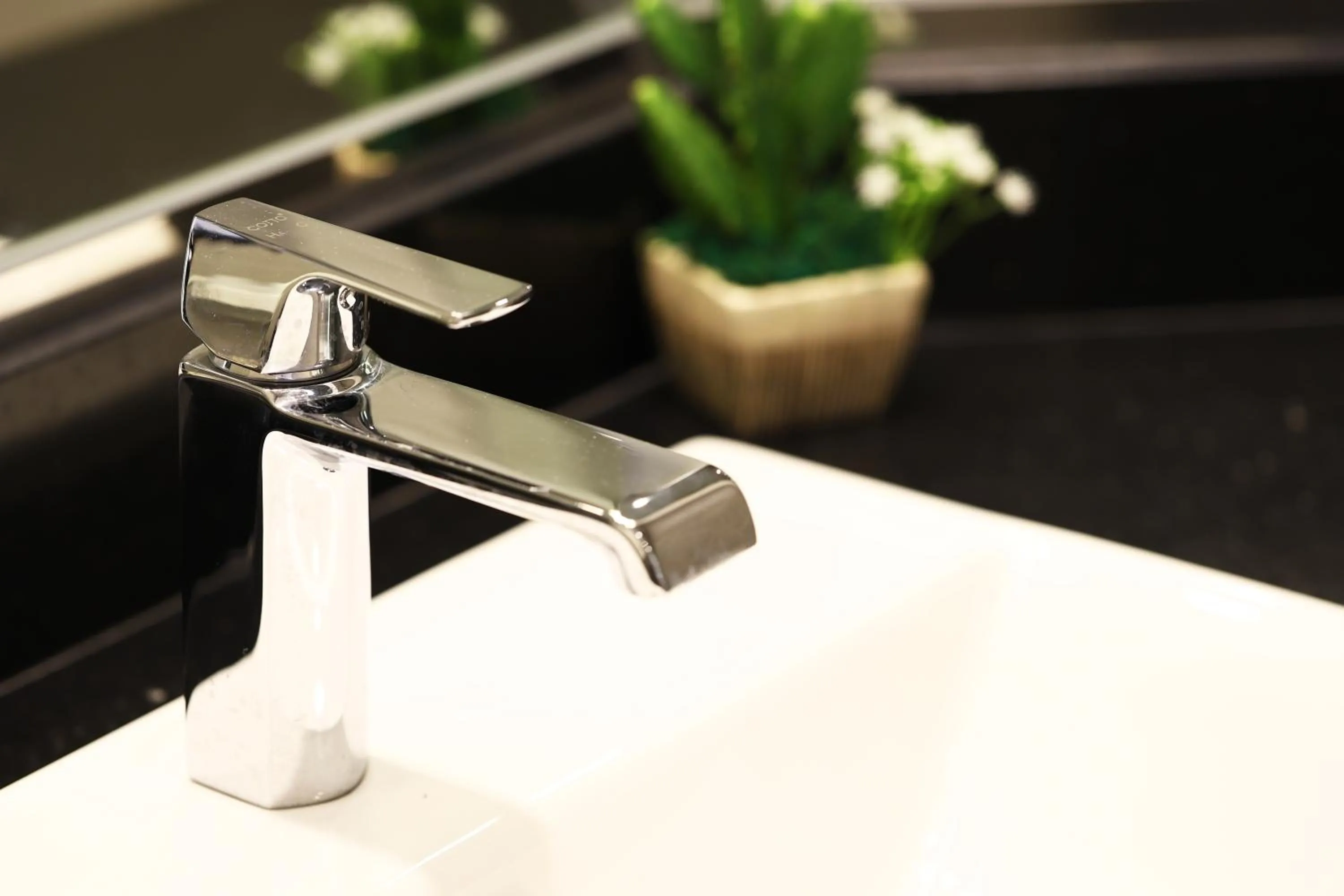 Lee Gardens Plaza Hotel - SHA Plus