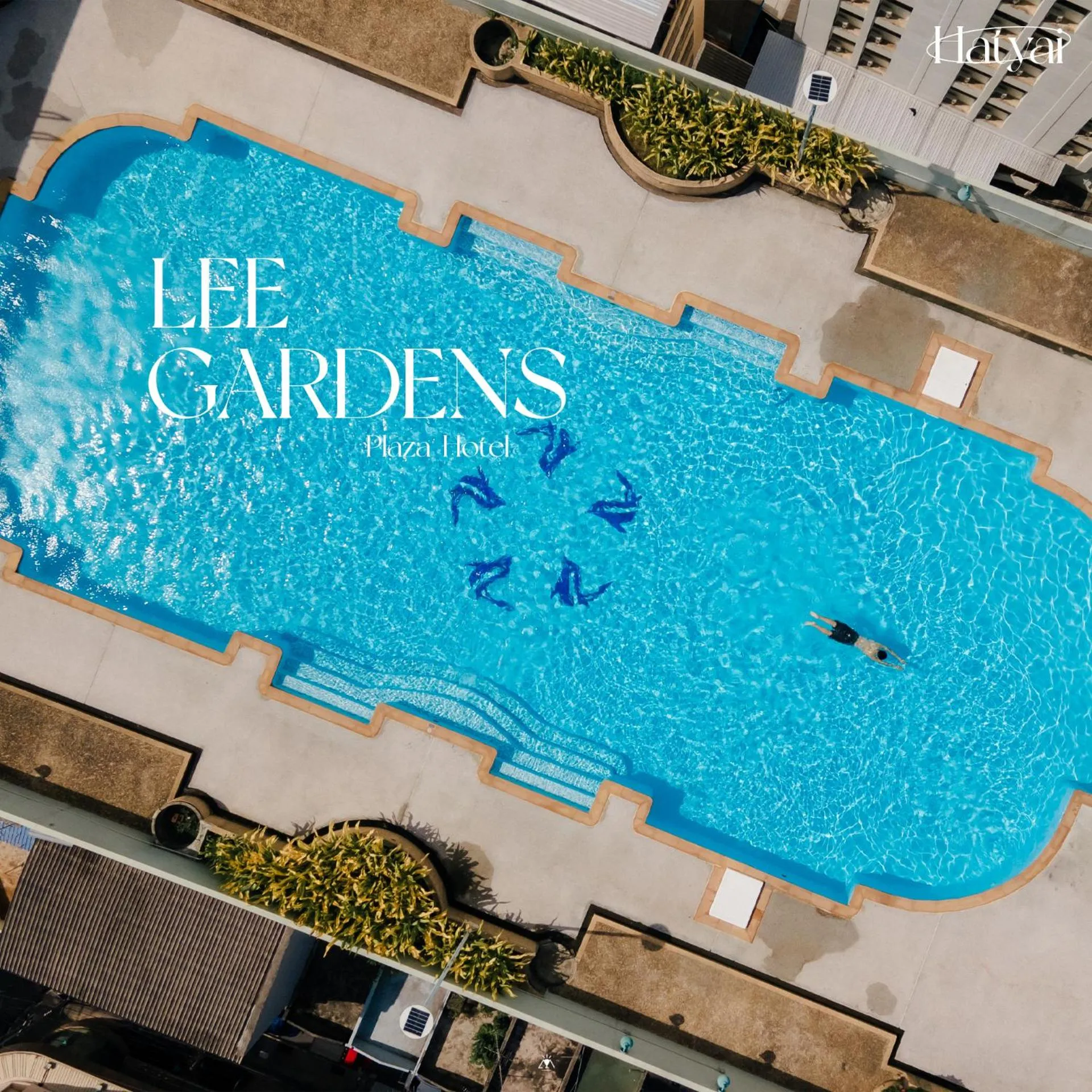 Swimming pool in Lee Gardens Plaza Hotel - SHA Plus