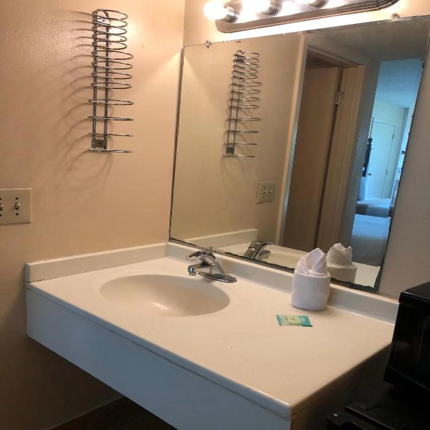 Bathroom in Altamonte Springs Hotel and Suites