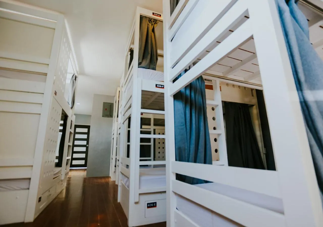 Viajeros Hostel Boracay