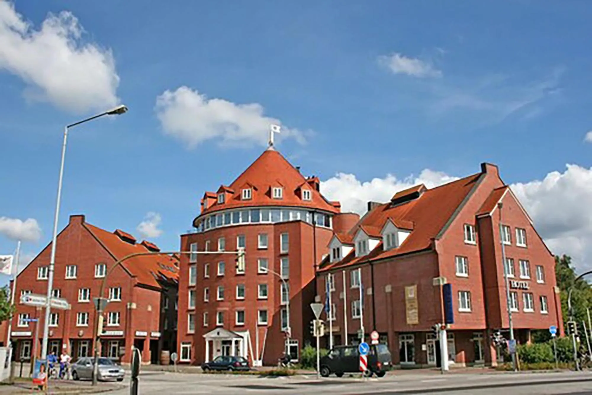Quiet street view in Hotel Lübecker Hof