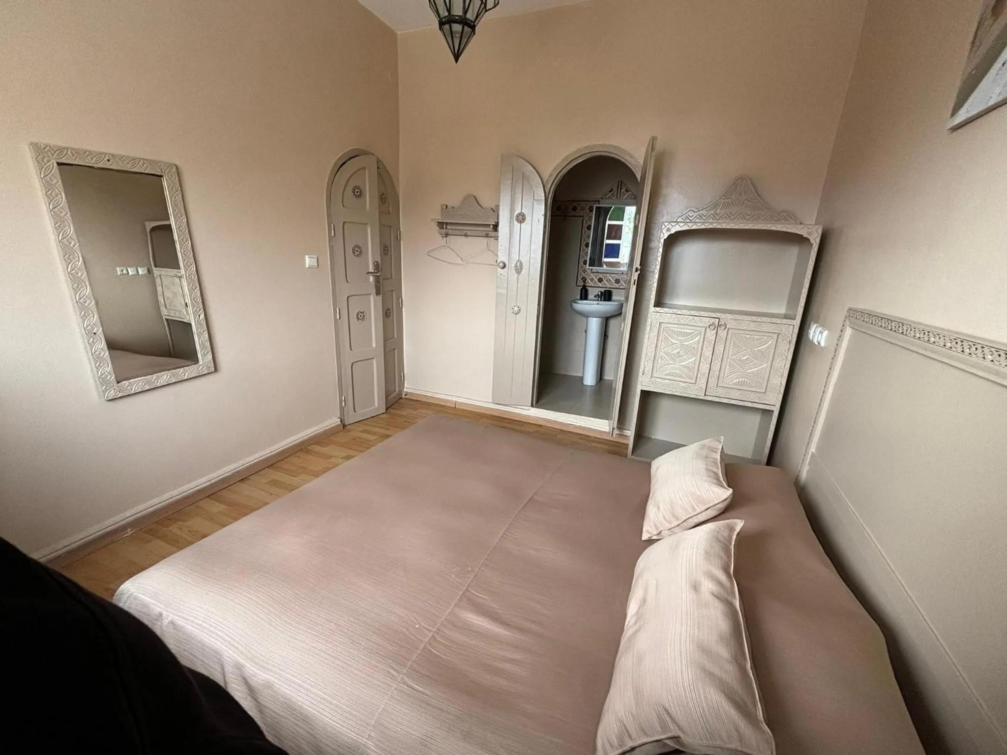 Bed in Riad Dar Naima Imsouane