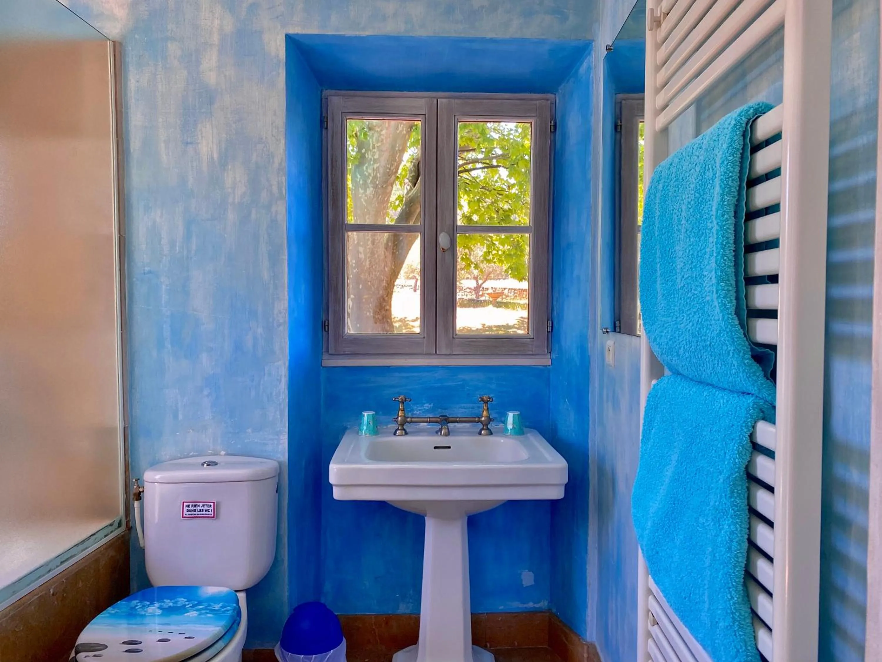 Bathroom in Domaine De Sainte Annette