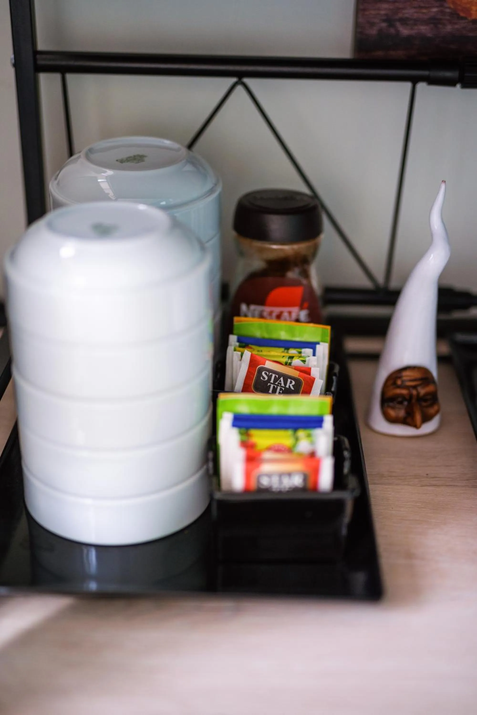 Decorative detail in Terminal 1 Guest House