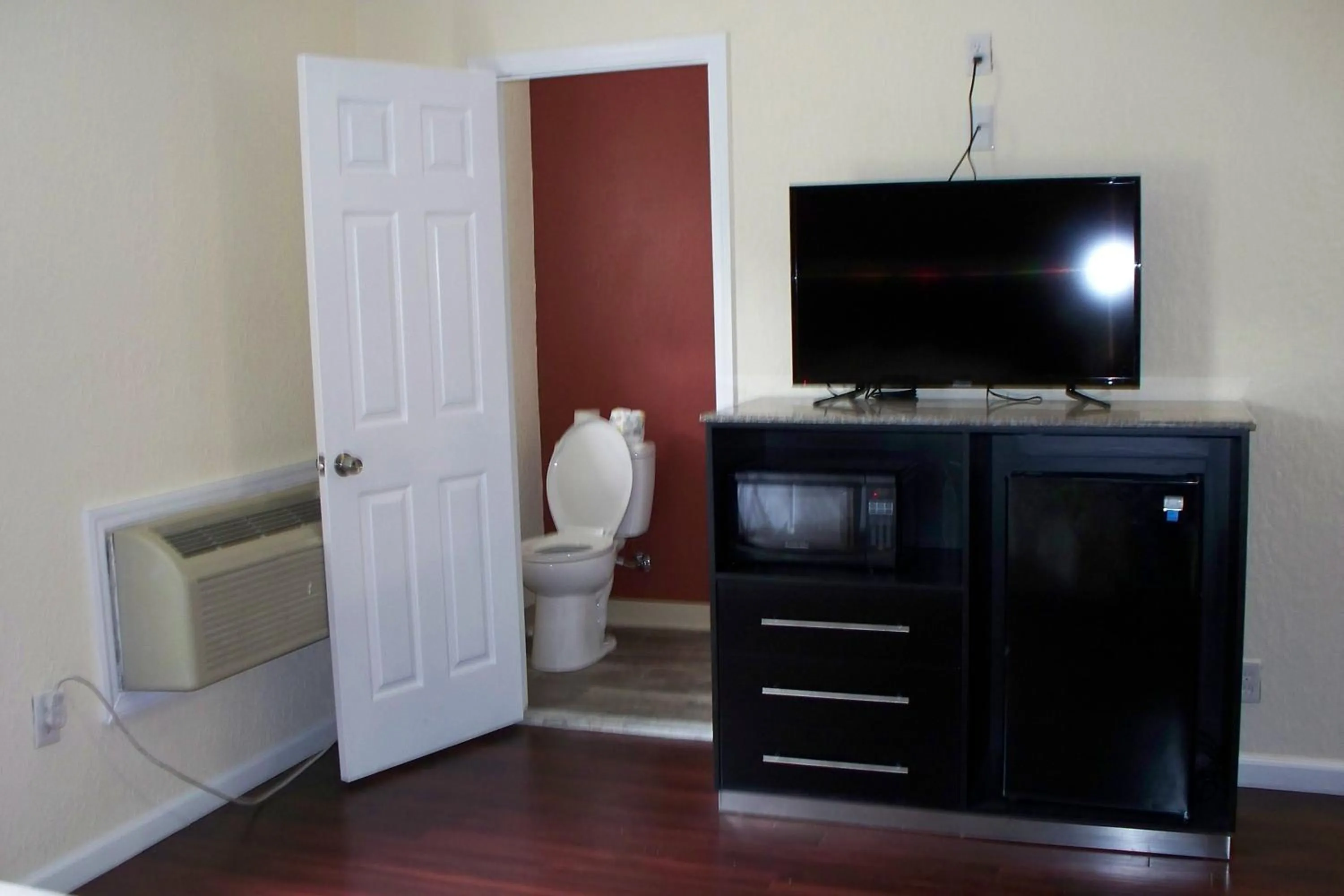 Decorative detail in Budget Inn & Suites