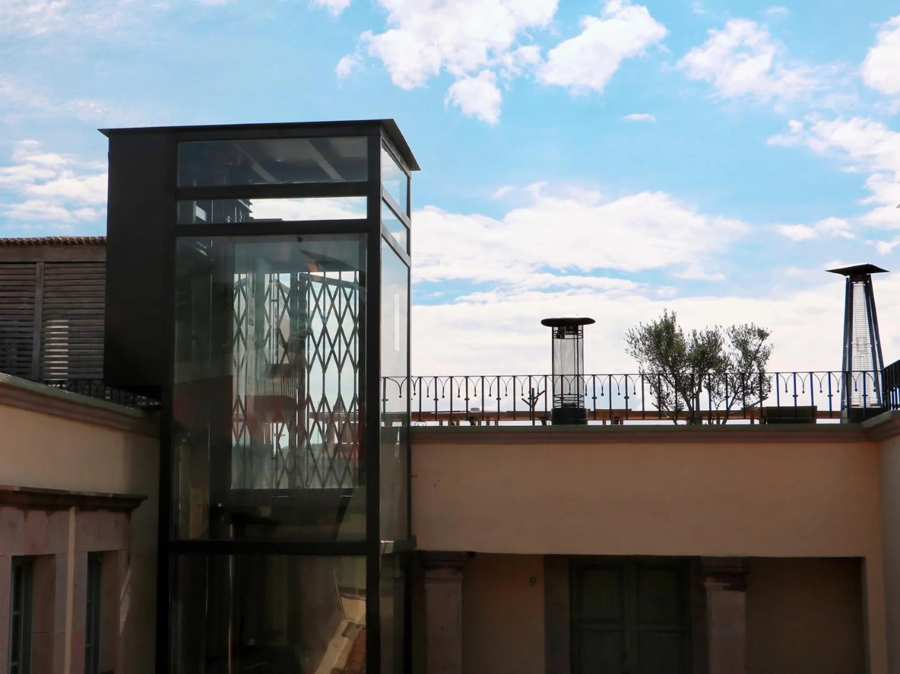 Restaurant/places to eat in Hotel Boutique El Palomar