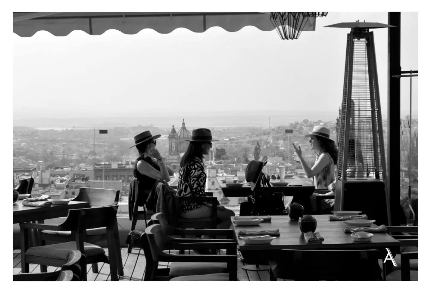 Restaurant/places to eat in Hotel Boutique El Palomar