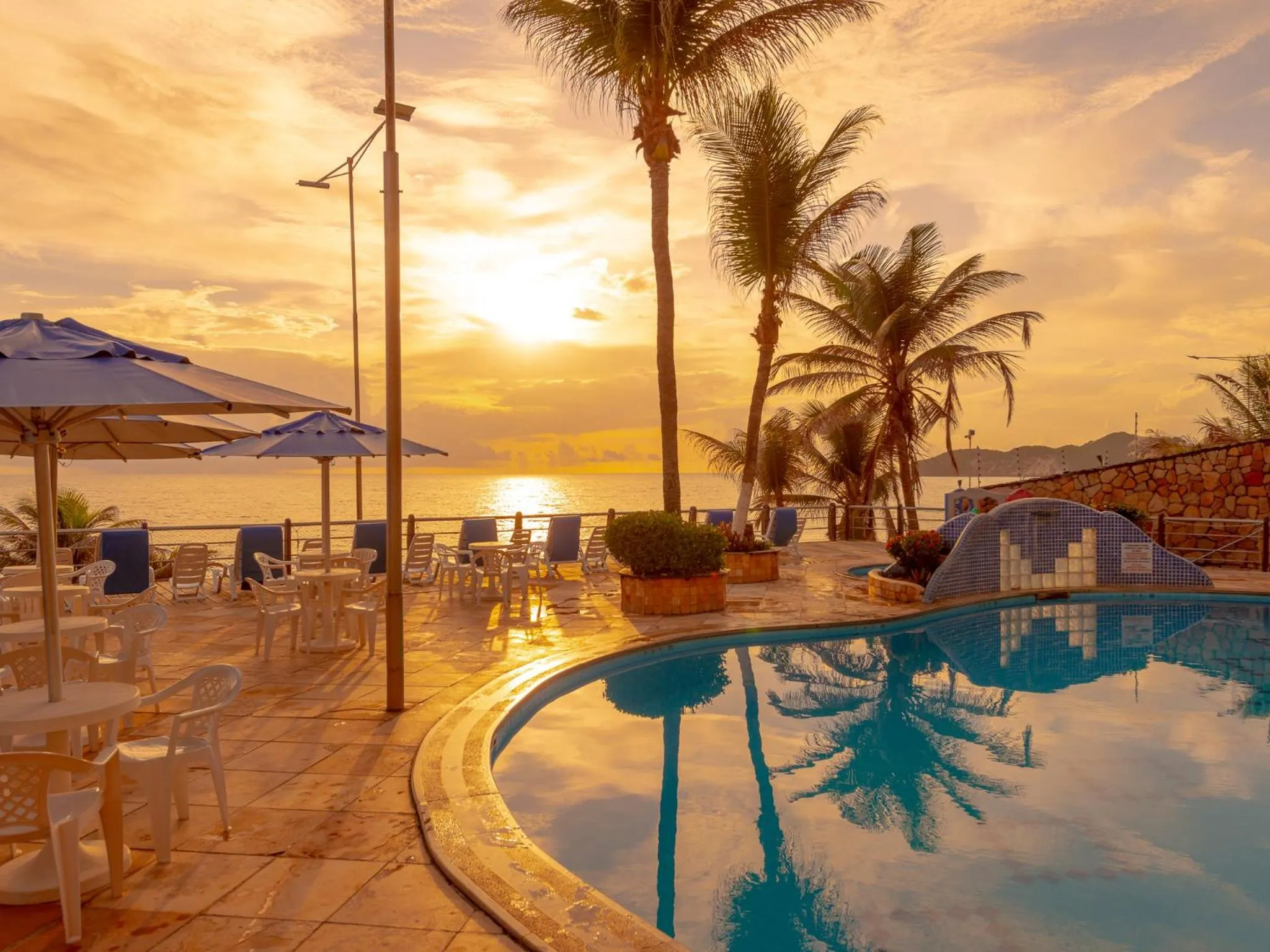 Pool view in Happy Hotel Praia Azul