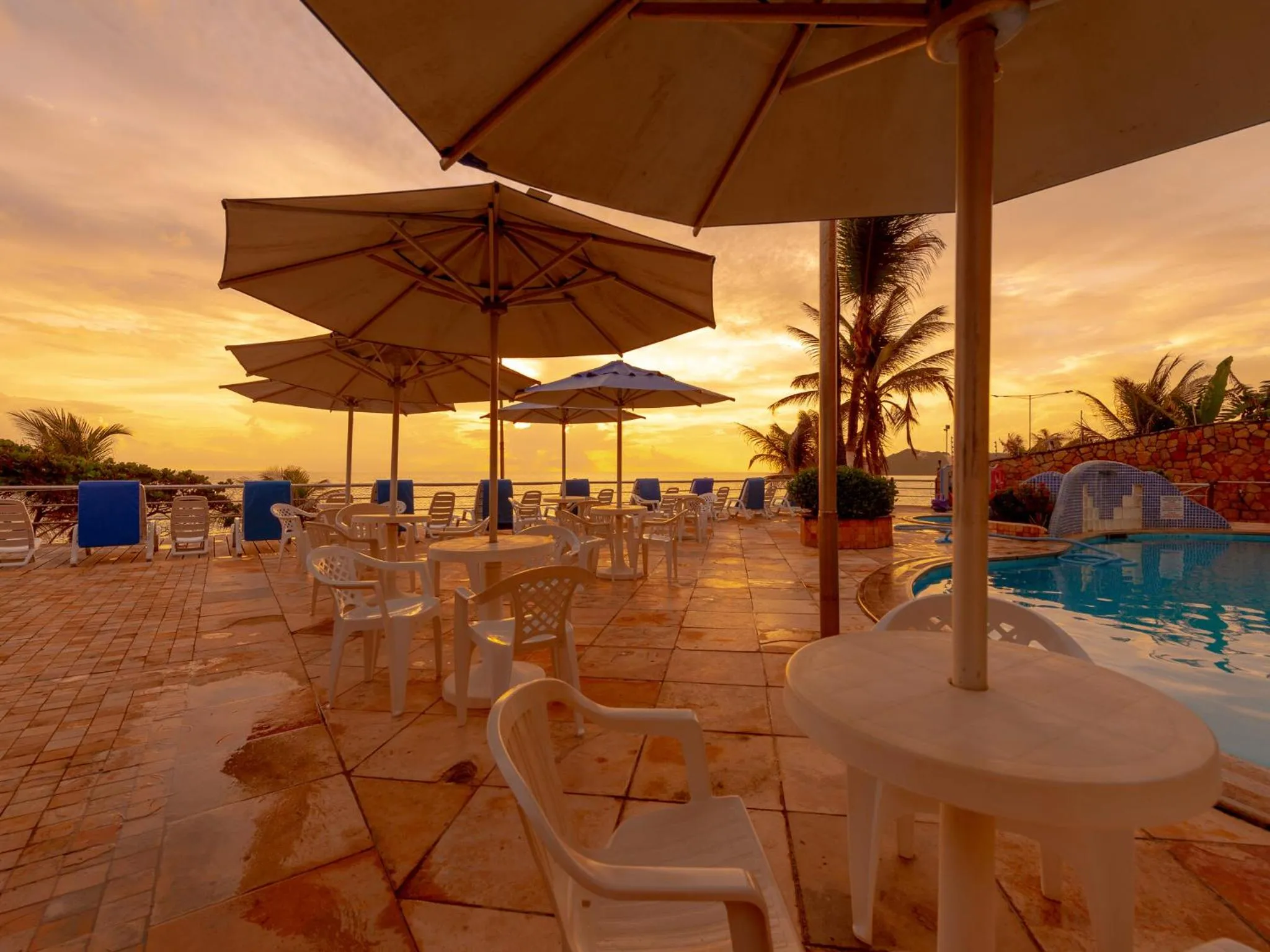 Pool view in Happy Hotel Praia Azul
