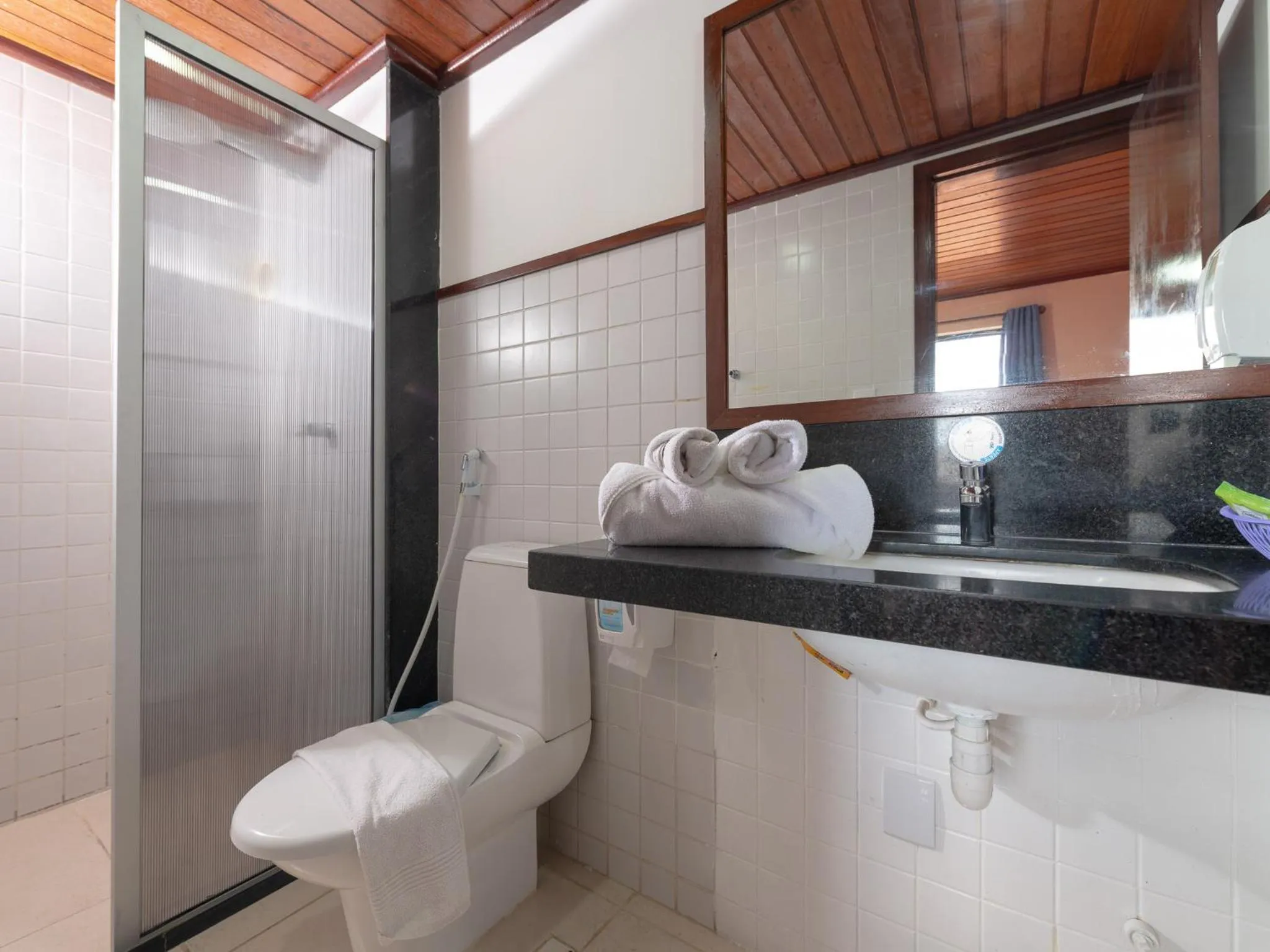 Bathroom in Happy Hotel Praia Azul
