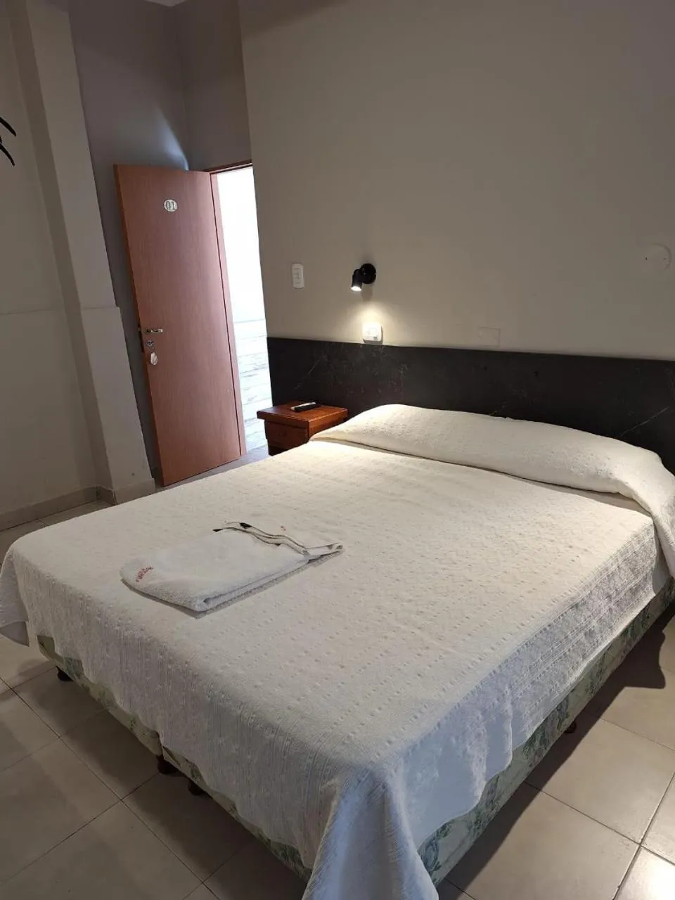 Bed in Hotel Marilian II